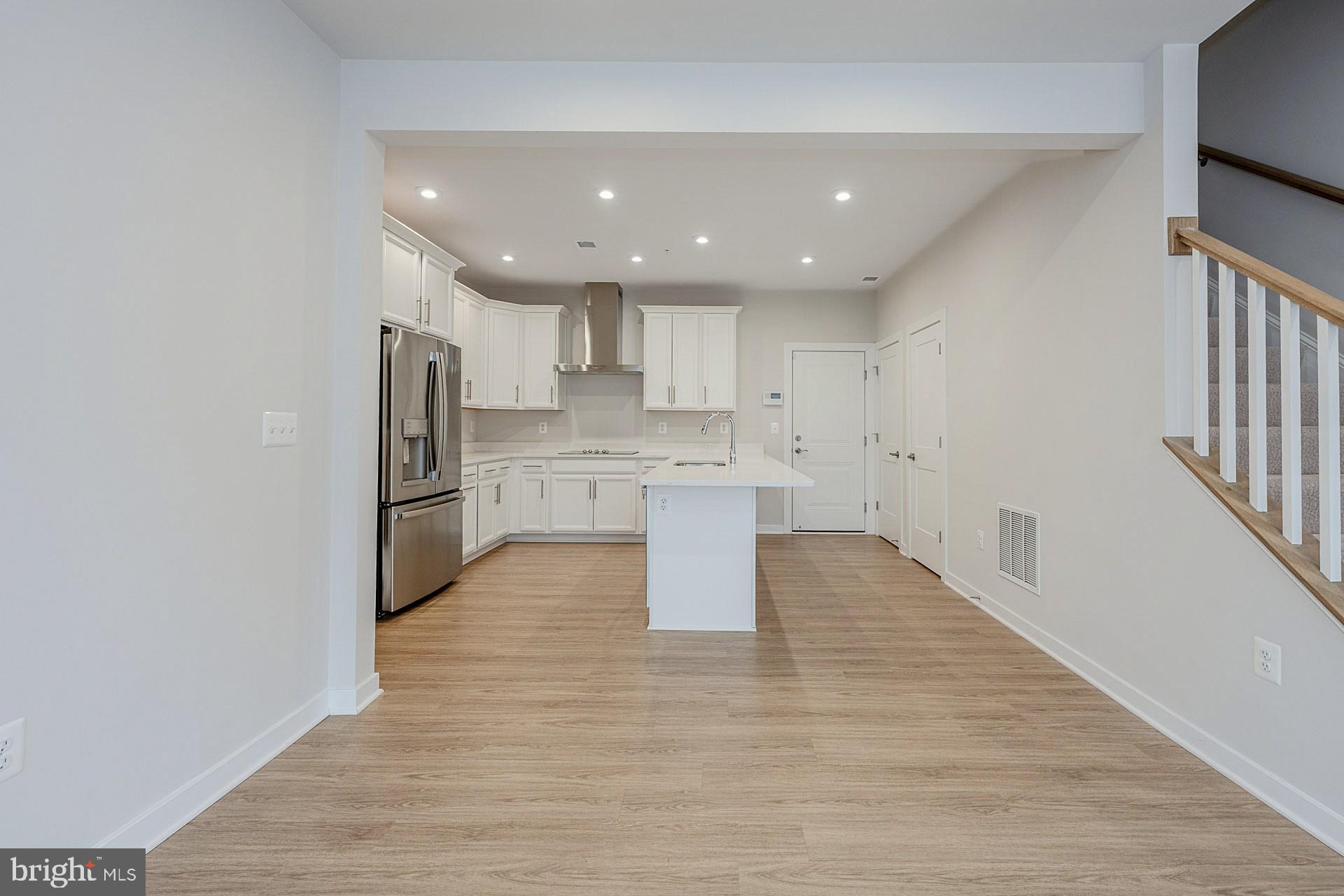 ASHBROOK PLACE - Residential