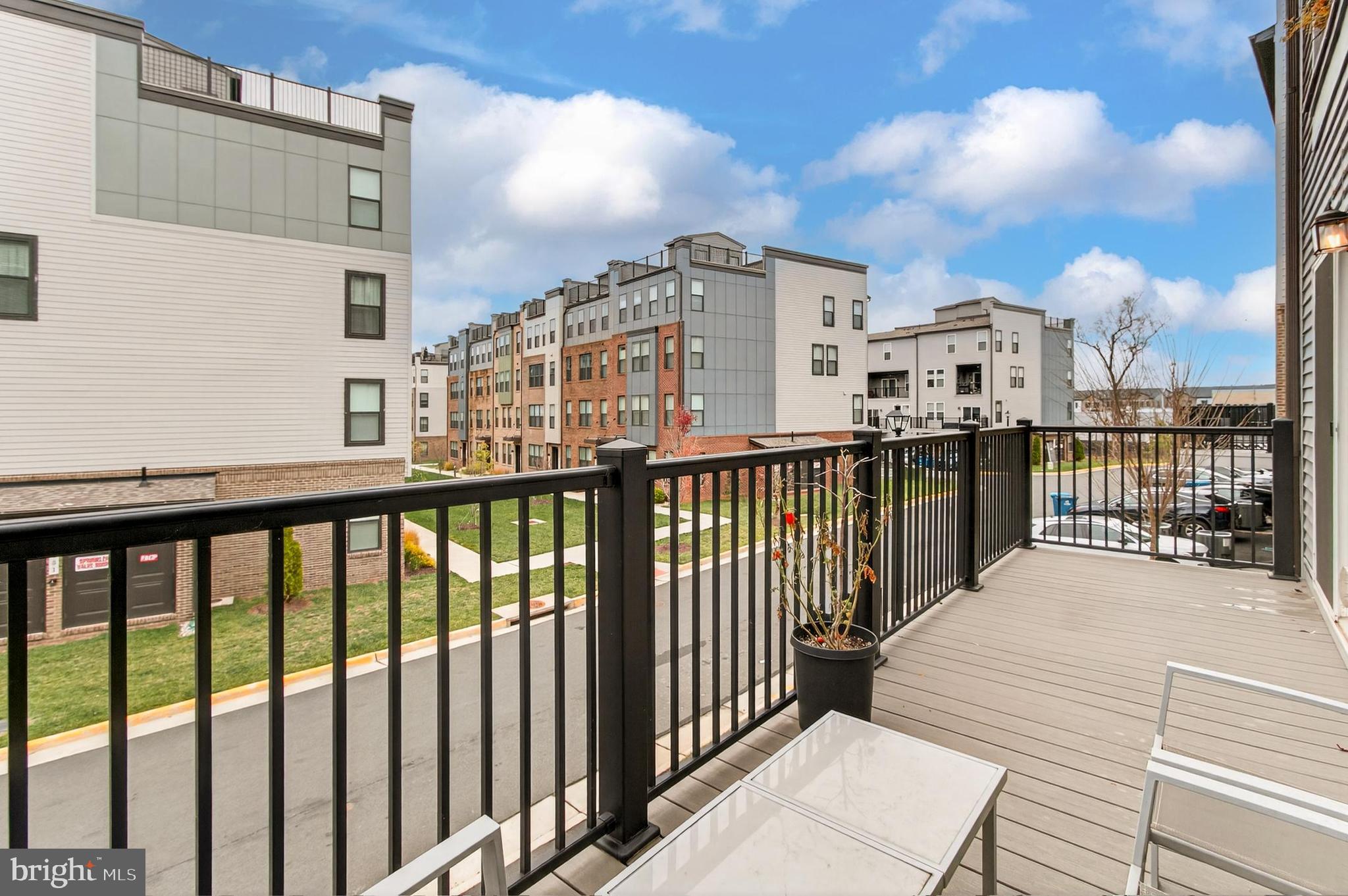 ASHBROOK PLACE - Residential