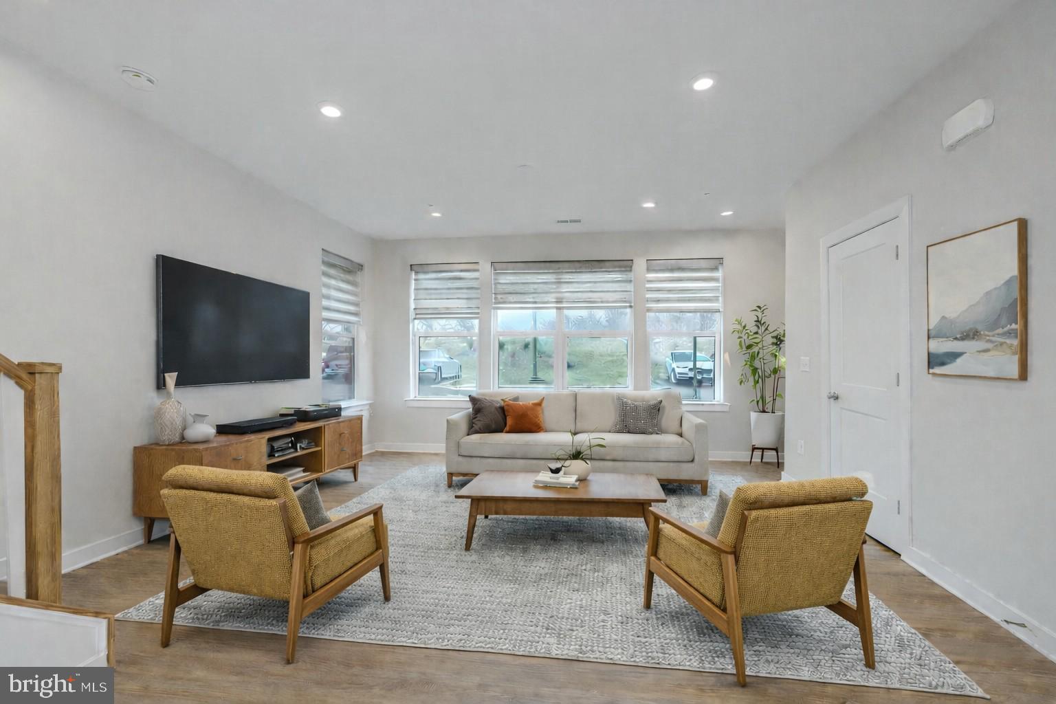 ASHBROOK PLACE - Residential