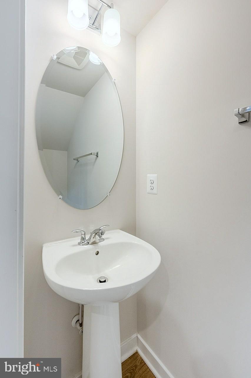 ASHBROOK PLACE - Residential