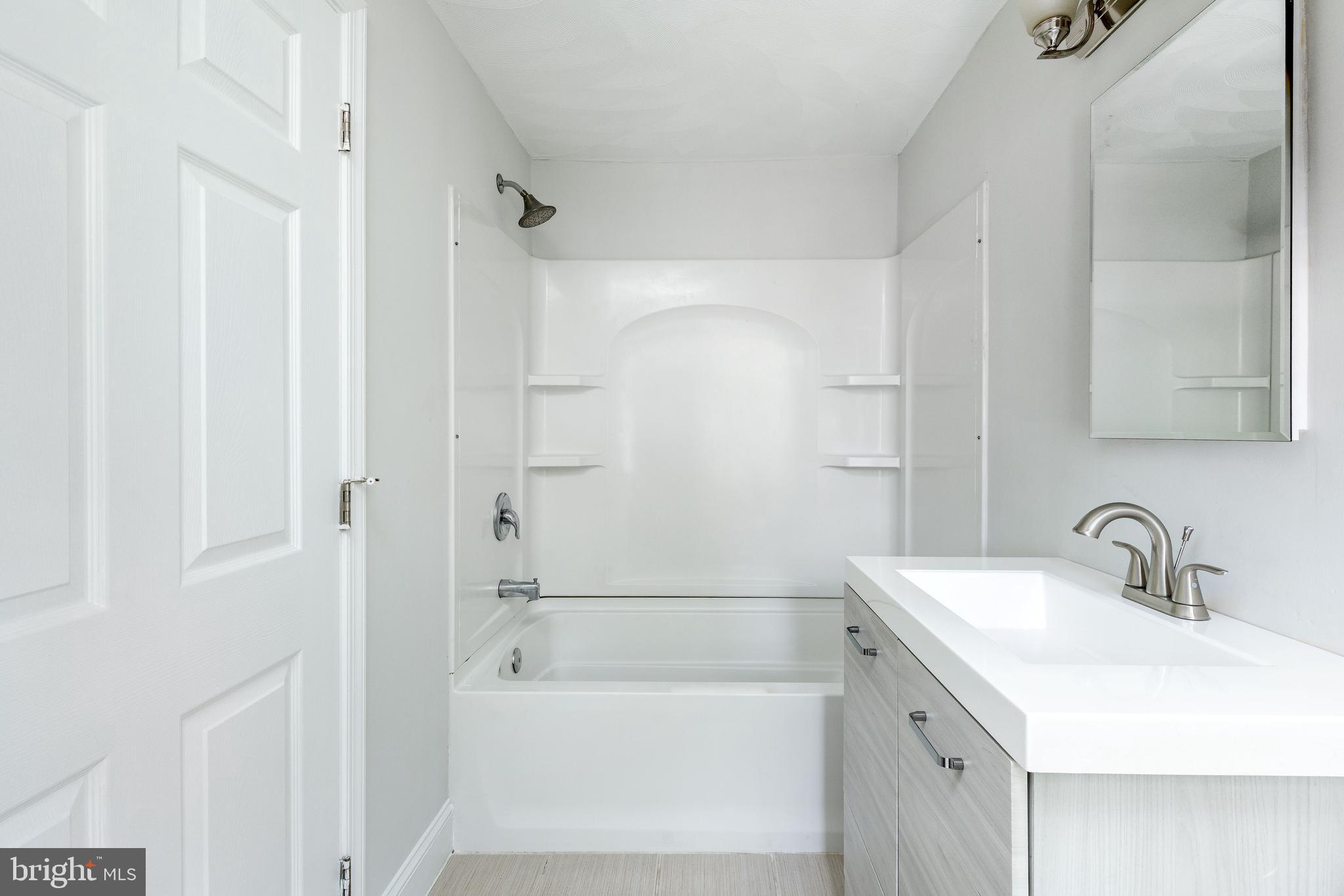 NORRIS SQUARE - Residential