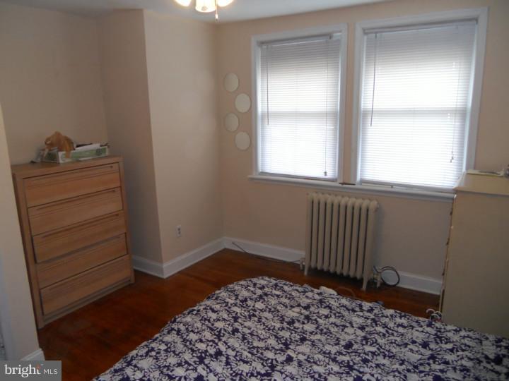 EAST FALLS - Residential Lease