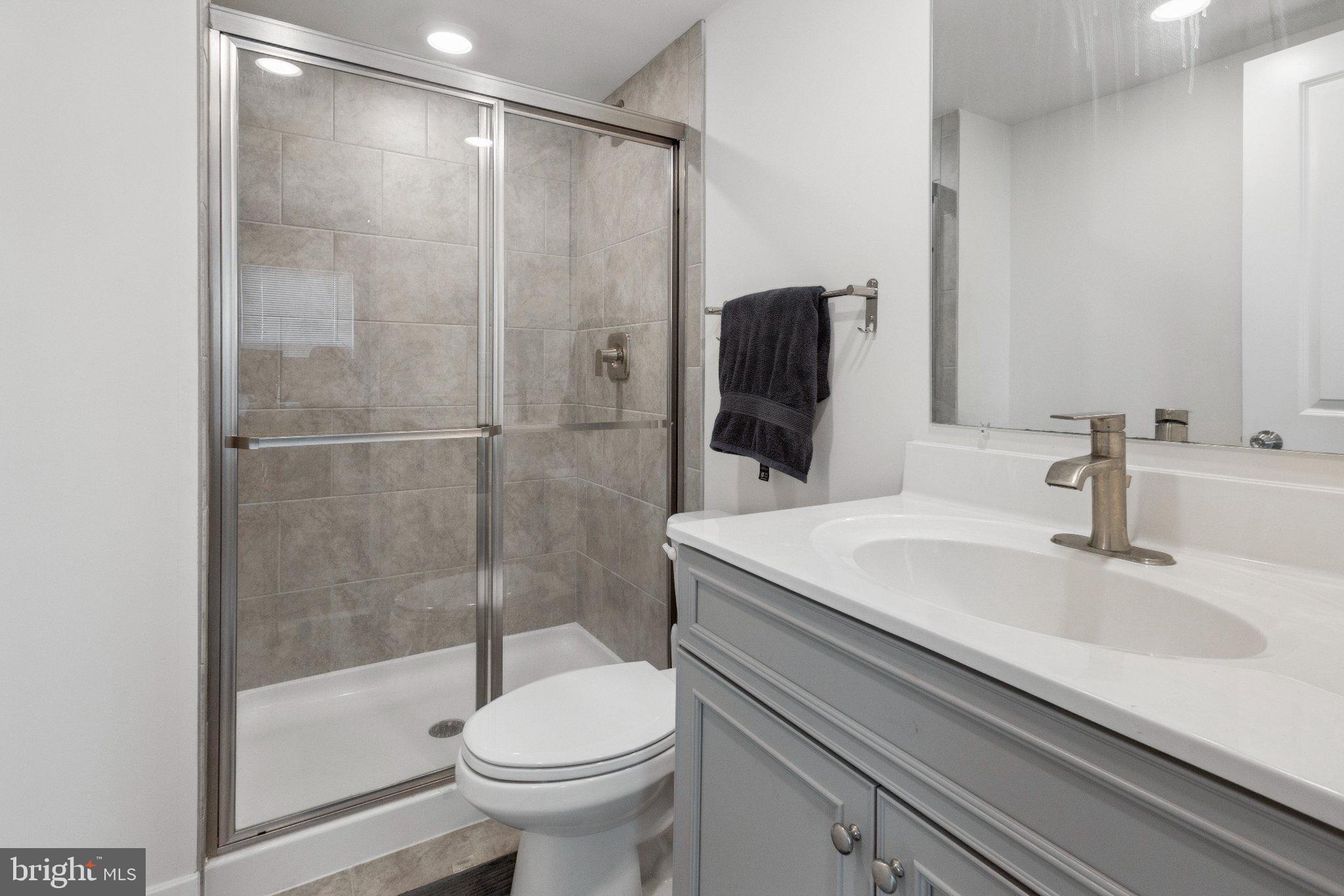4118 HATLEY PLACE