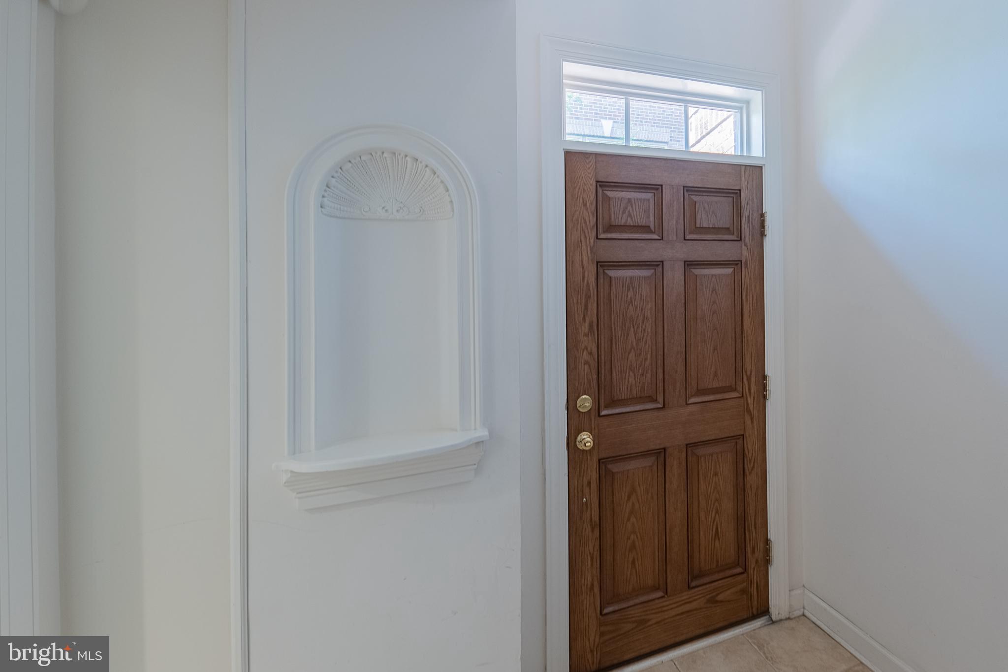 RESERVE AT TYSONS CORNER - Residential Lease