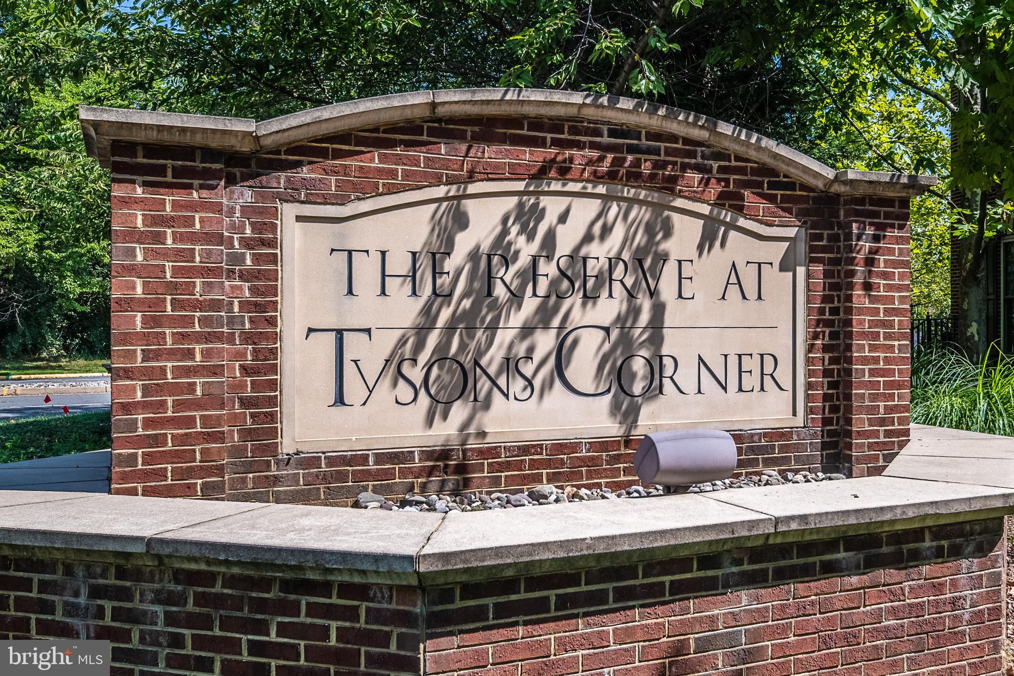 RESERVE AT TYSONS CORNER - Residential Lease