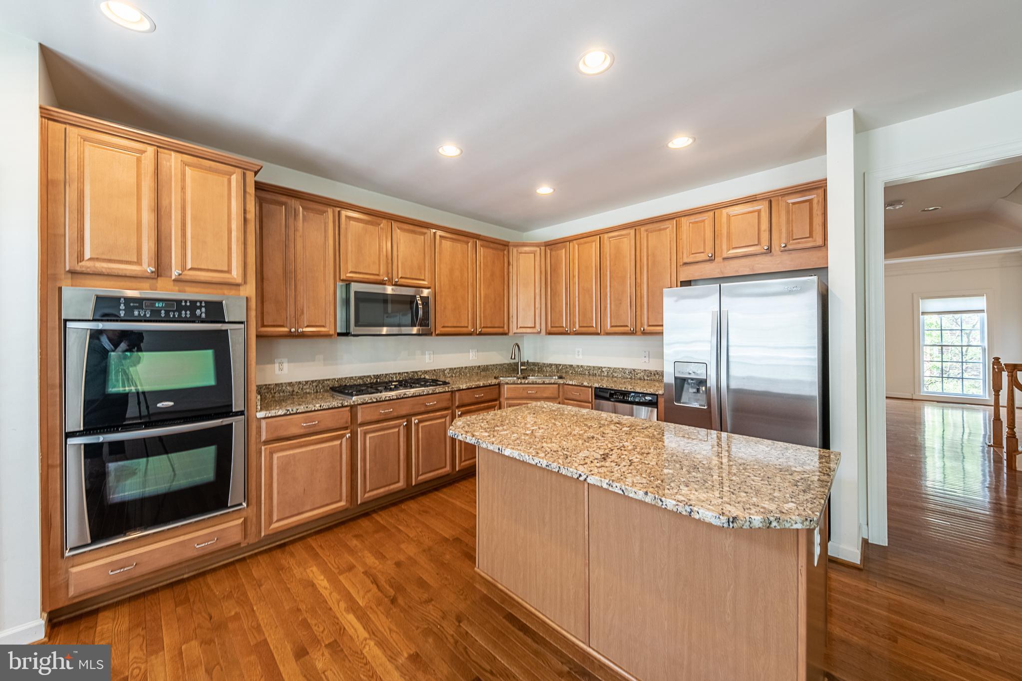 RESERVE AT TYSONS CORNER - Residential Lease