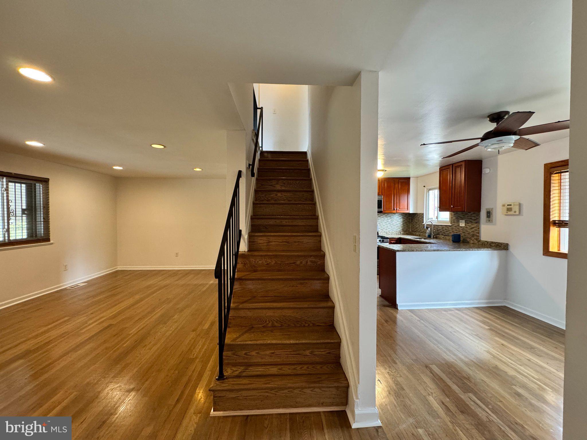 810 BOOKER PLACE