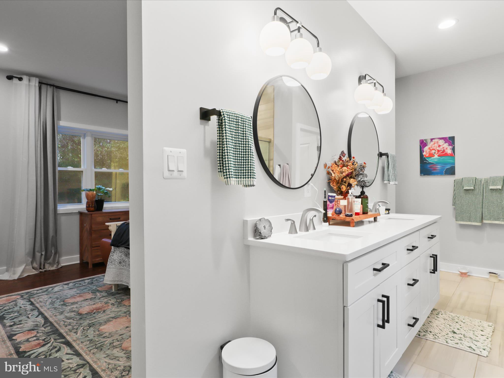 BROYHILL CREST - Residential Lease