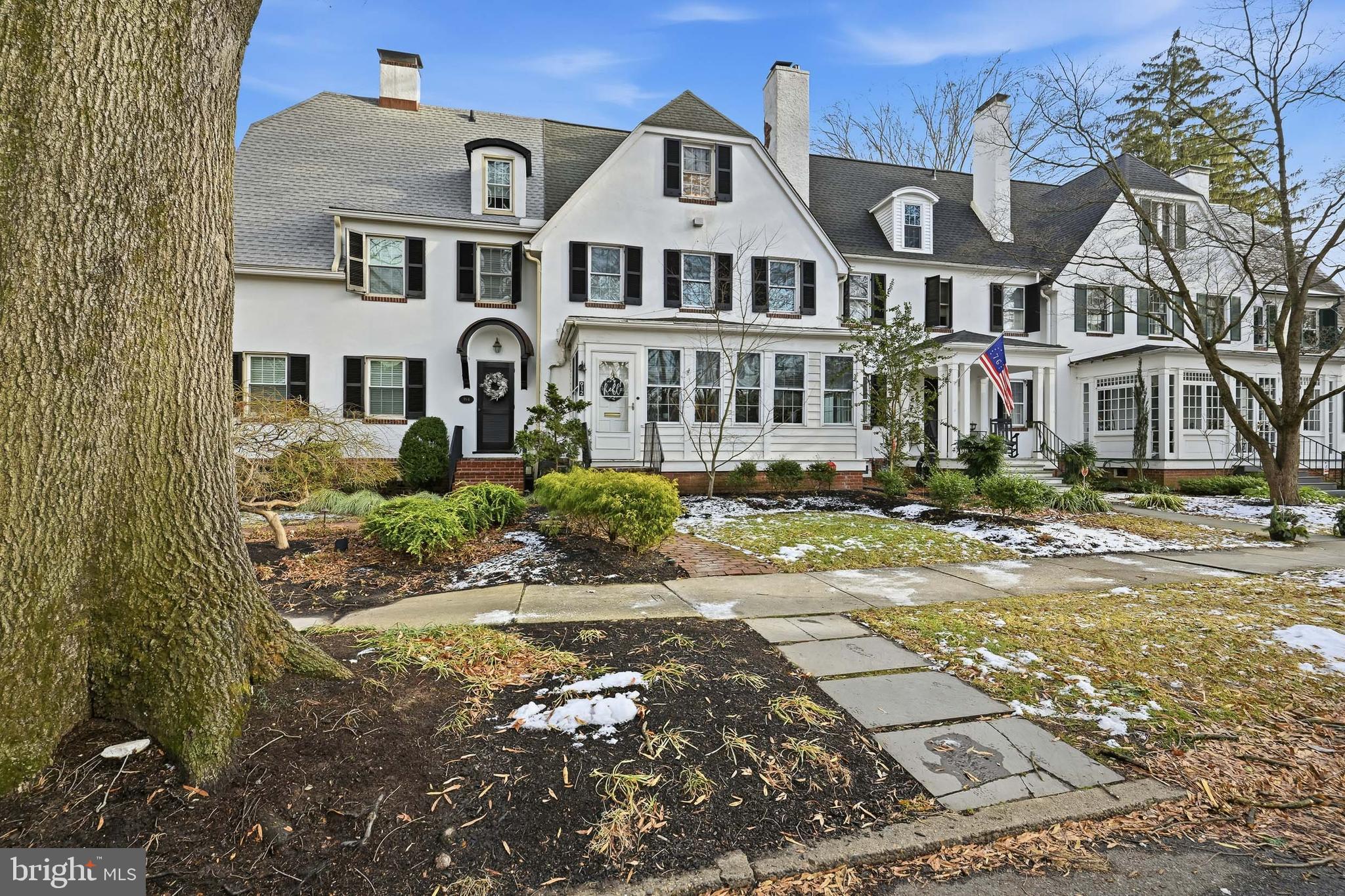 WAWASET PARK - Residential