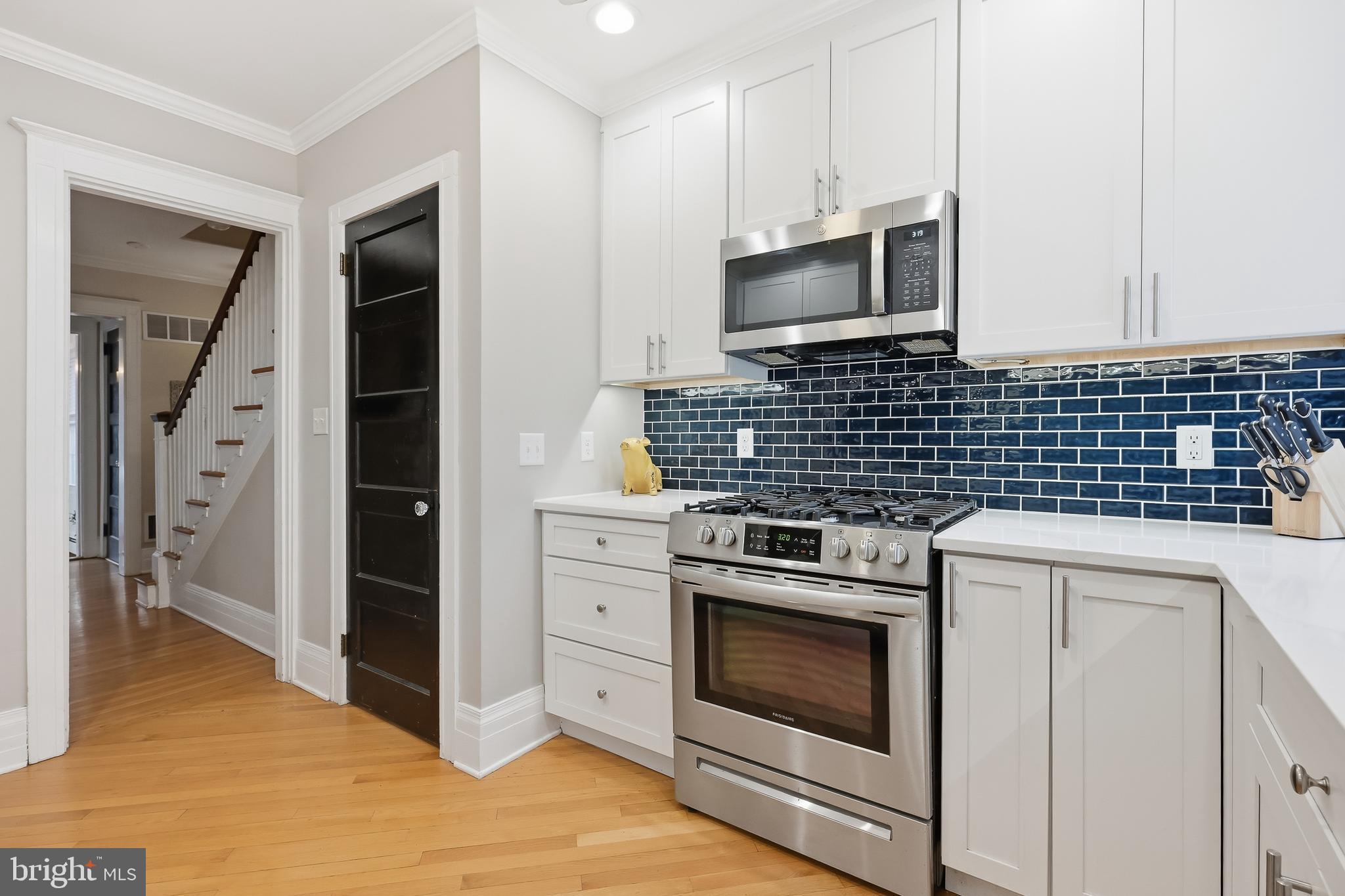 WAWASET PARK - Residential