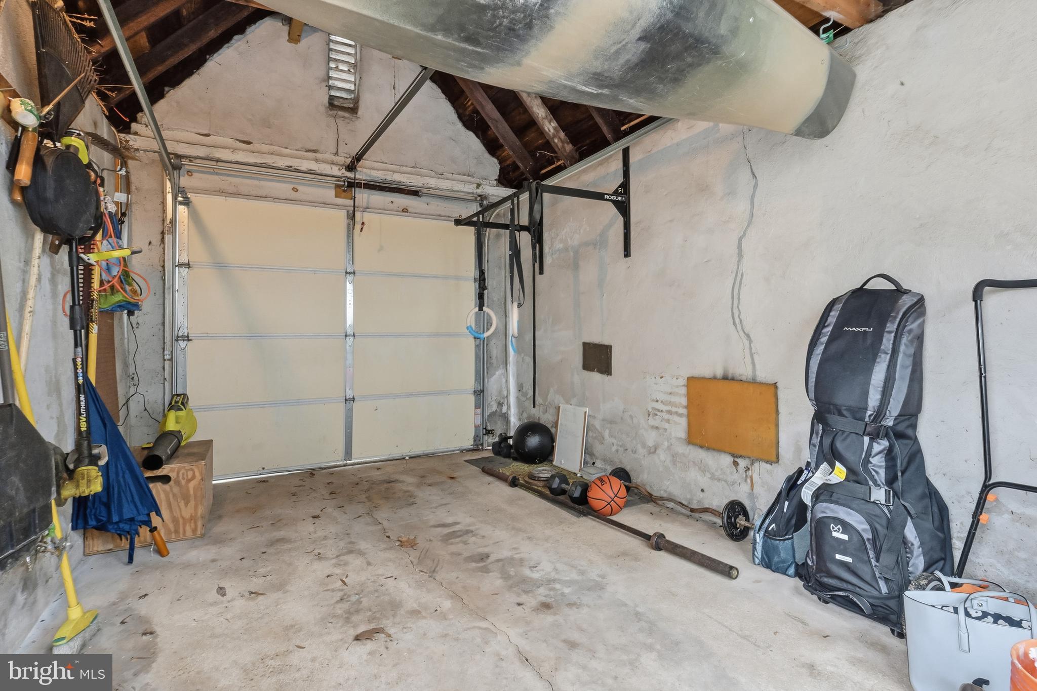 WAWASET PARK - Residential