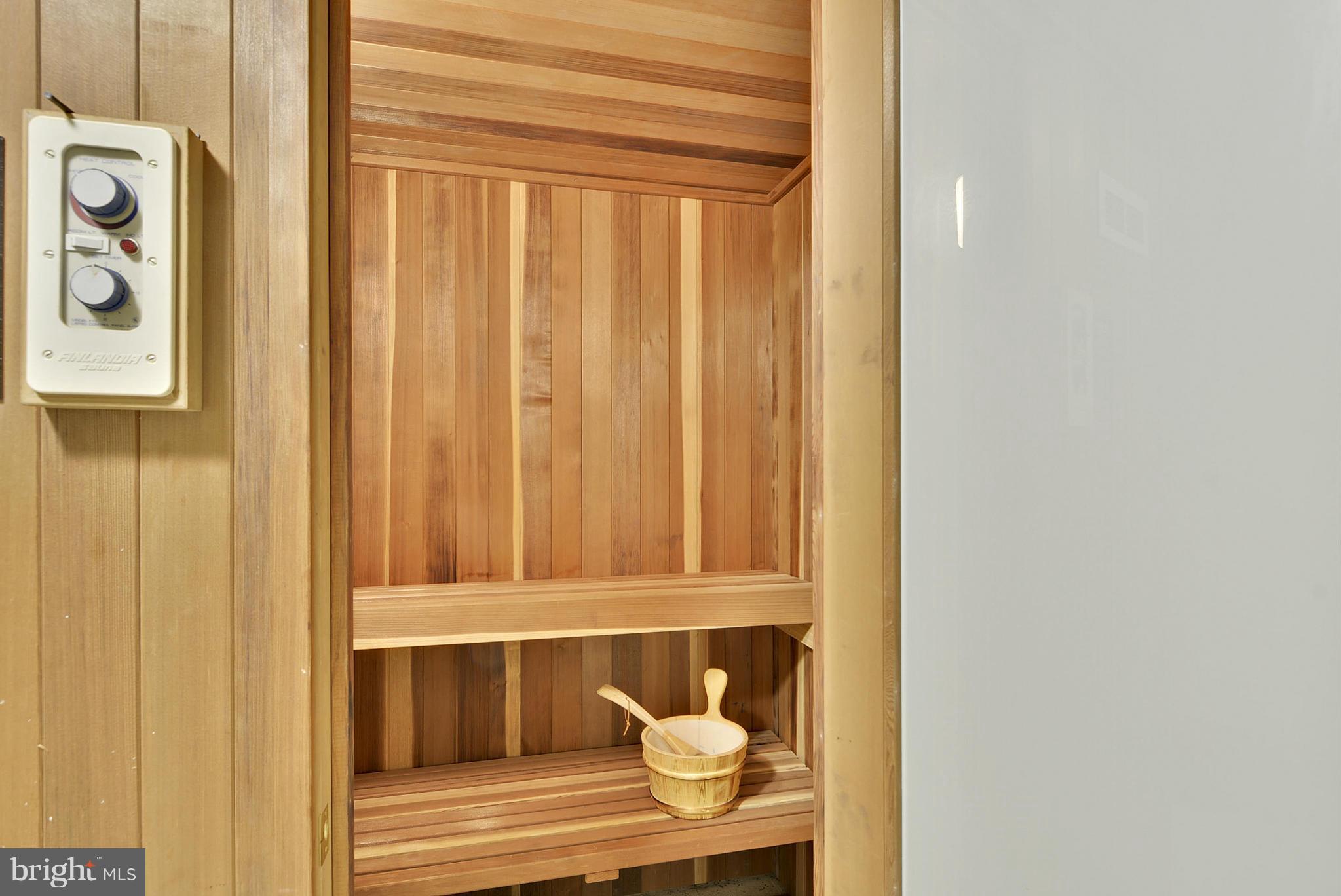 OLD FARM - Residential