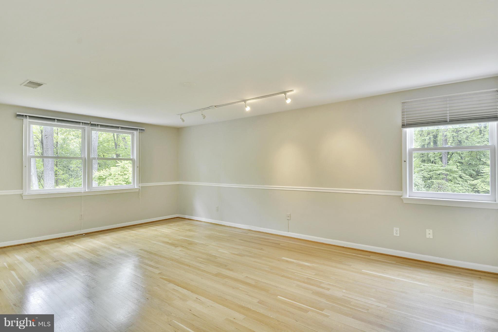 OLD FARM - Residential