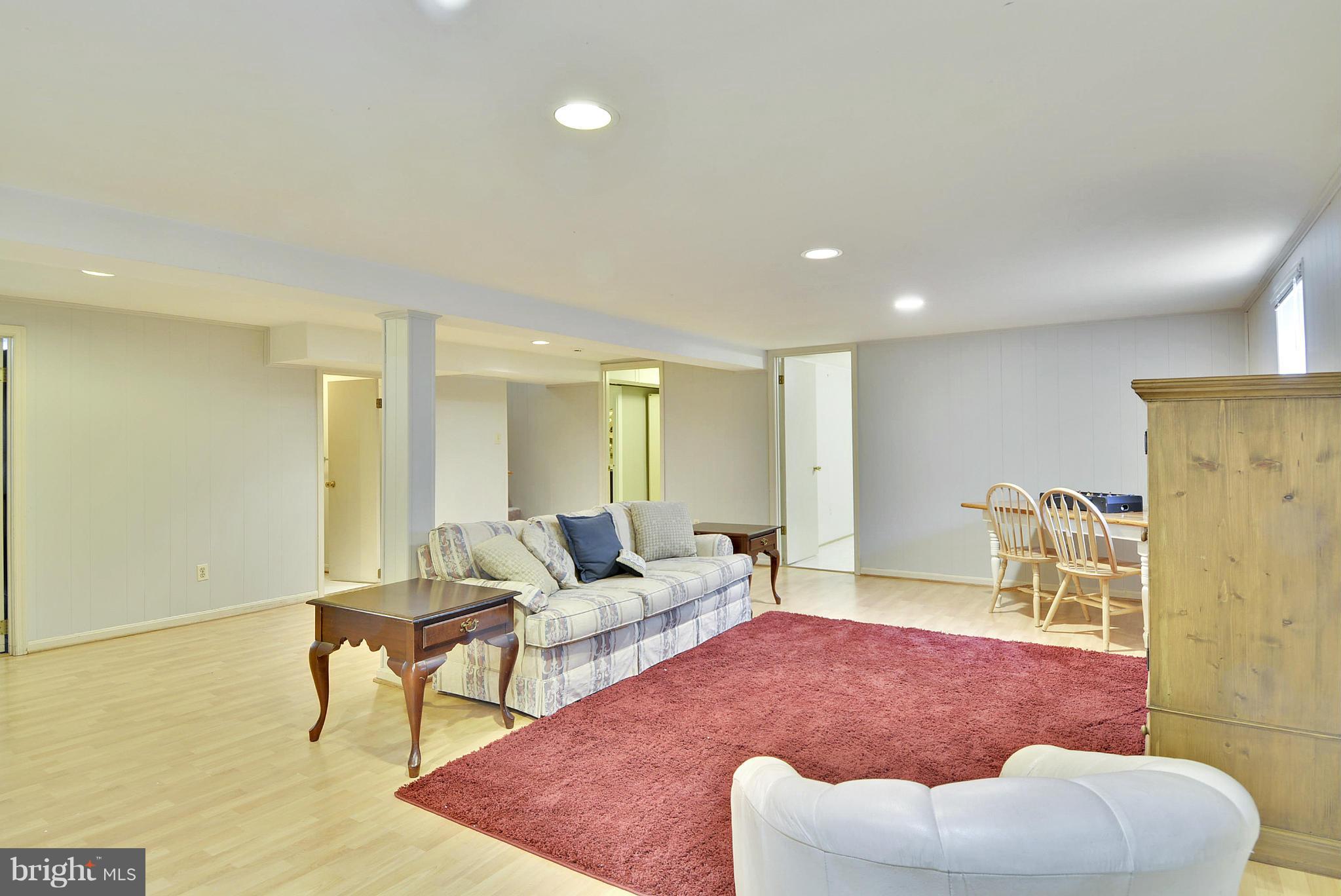 OLD FARM - Residential