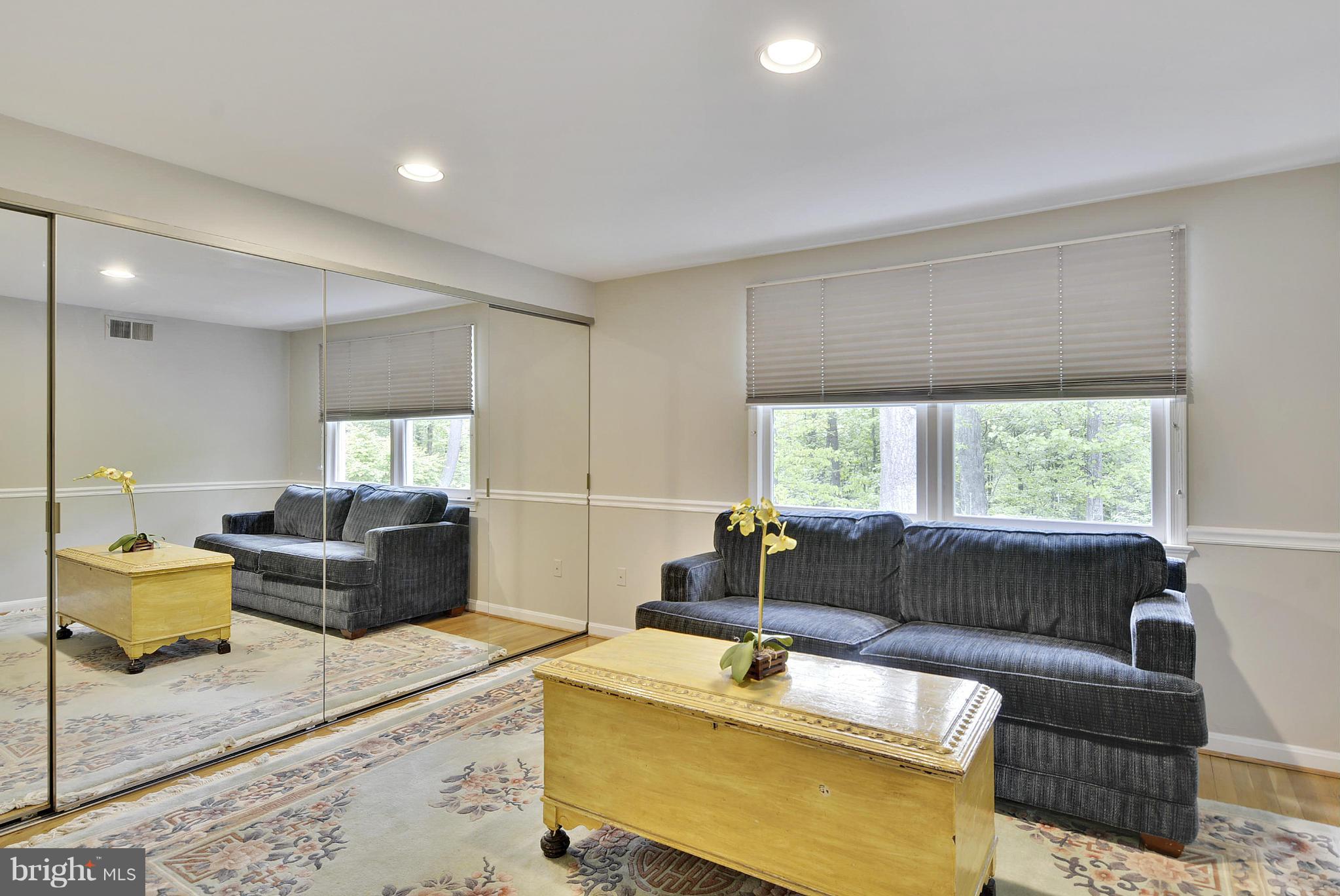 OLD FARM - Residential