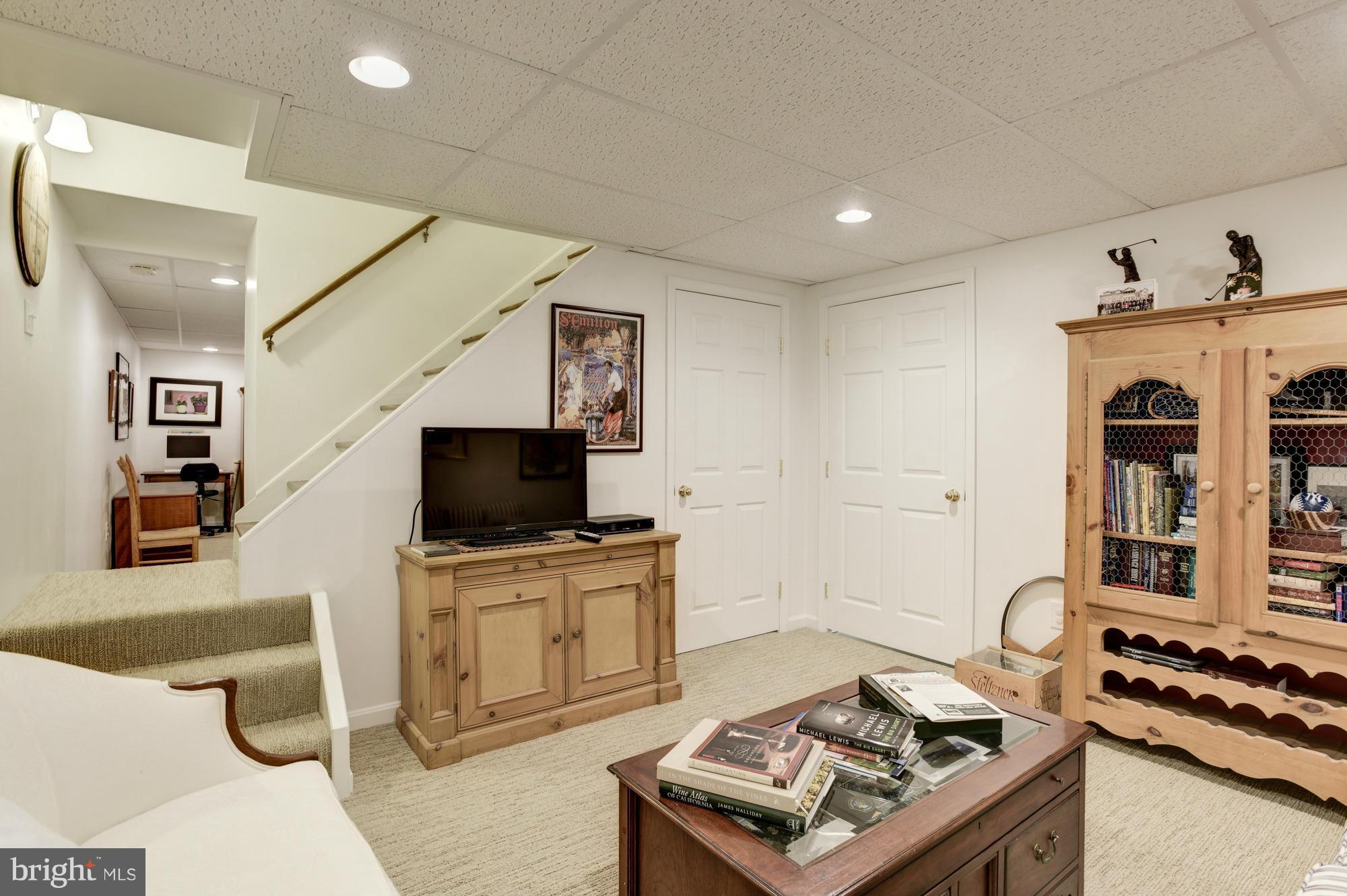 FAIR OAKS ON THE MAGOTHY - Residential