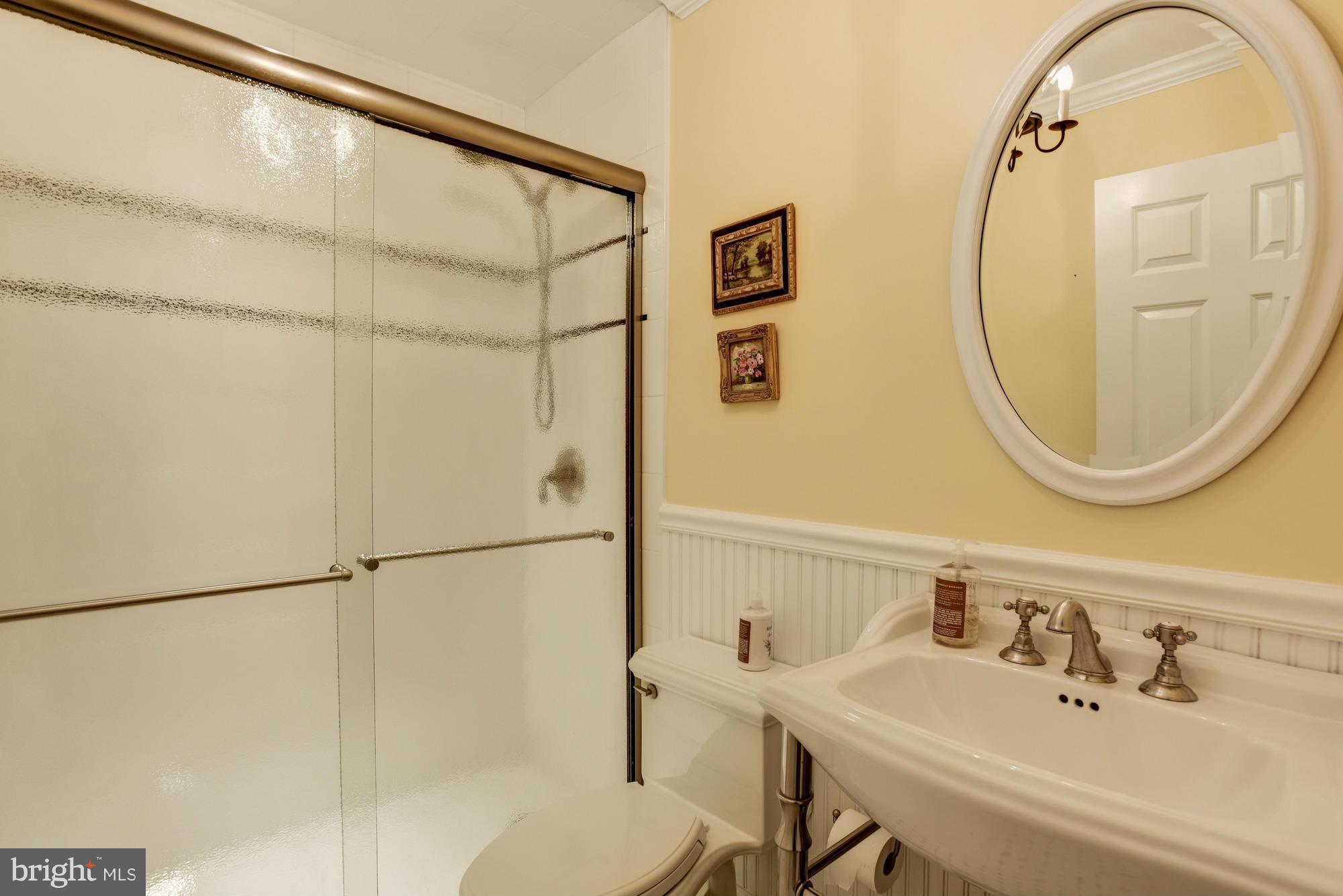 FAIR OAKS ON THE MAGOTHY - Residential