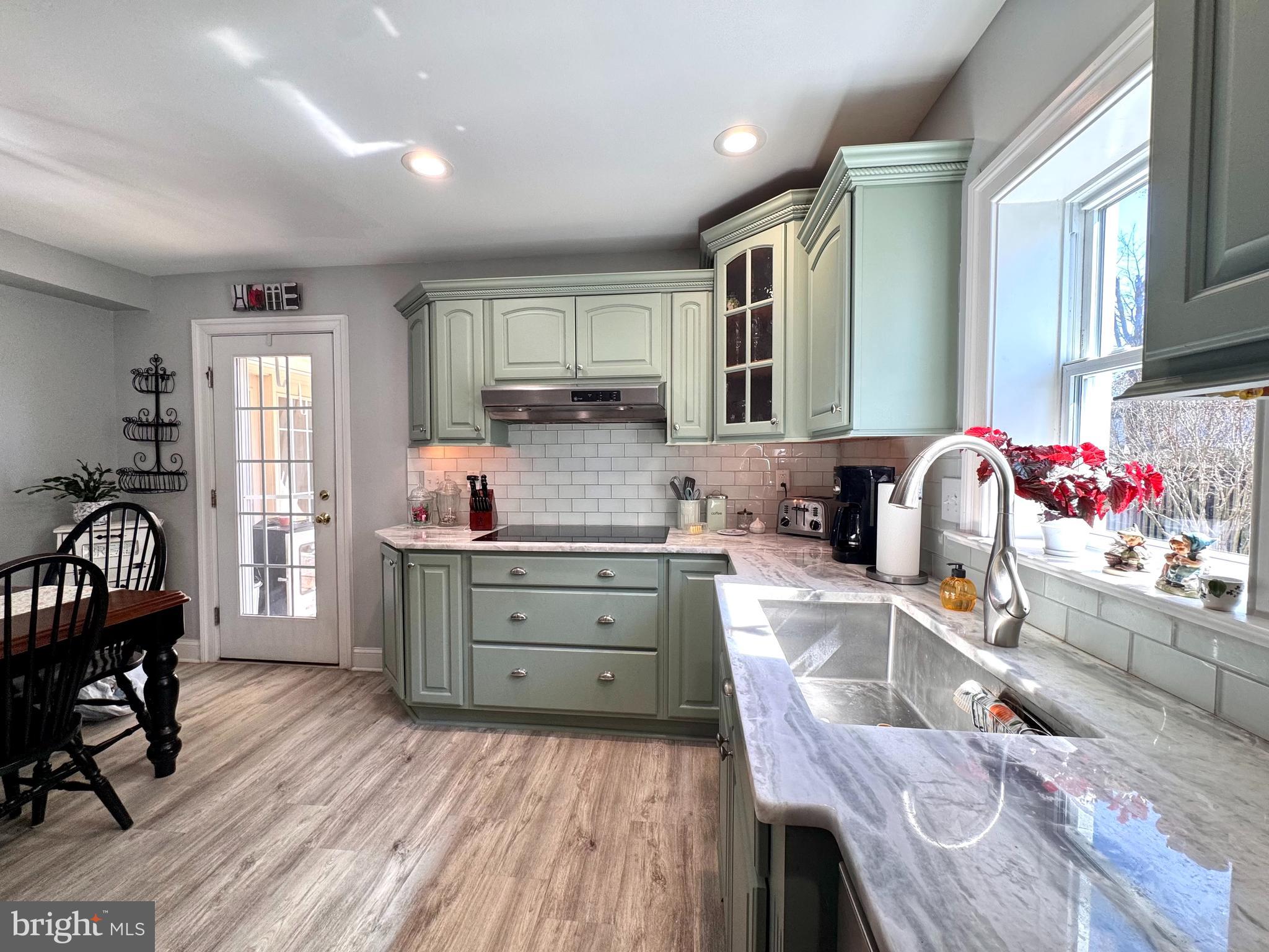 BRYN MAWR - Residential