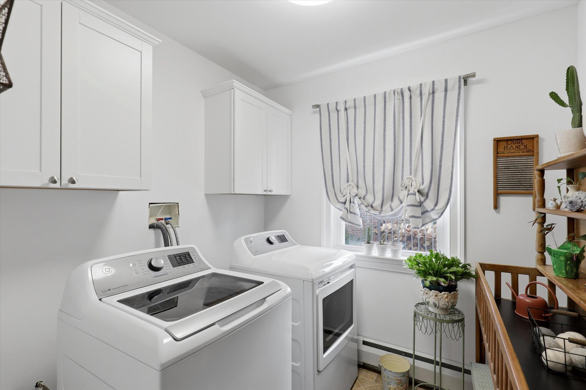 BRYN MAWR - Residential