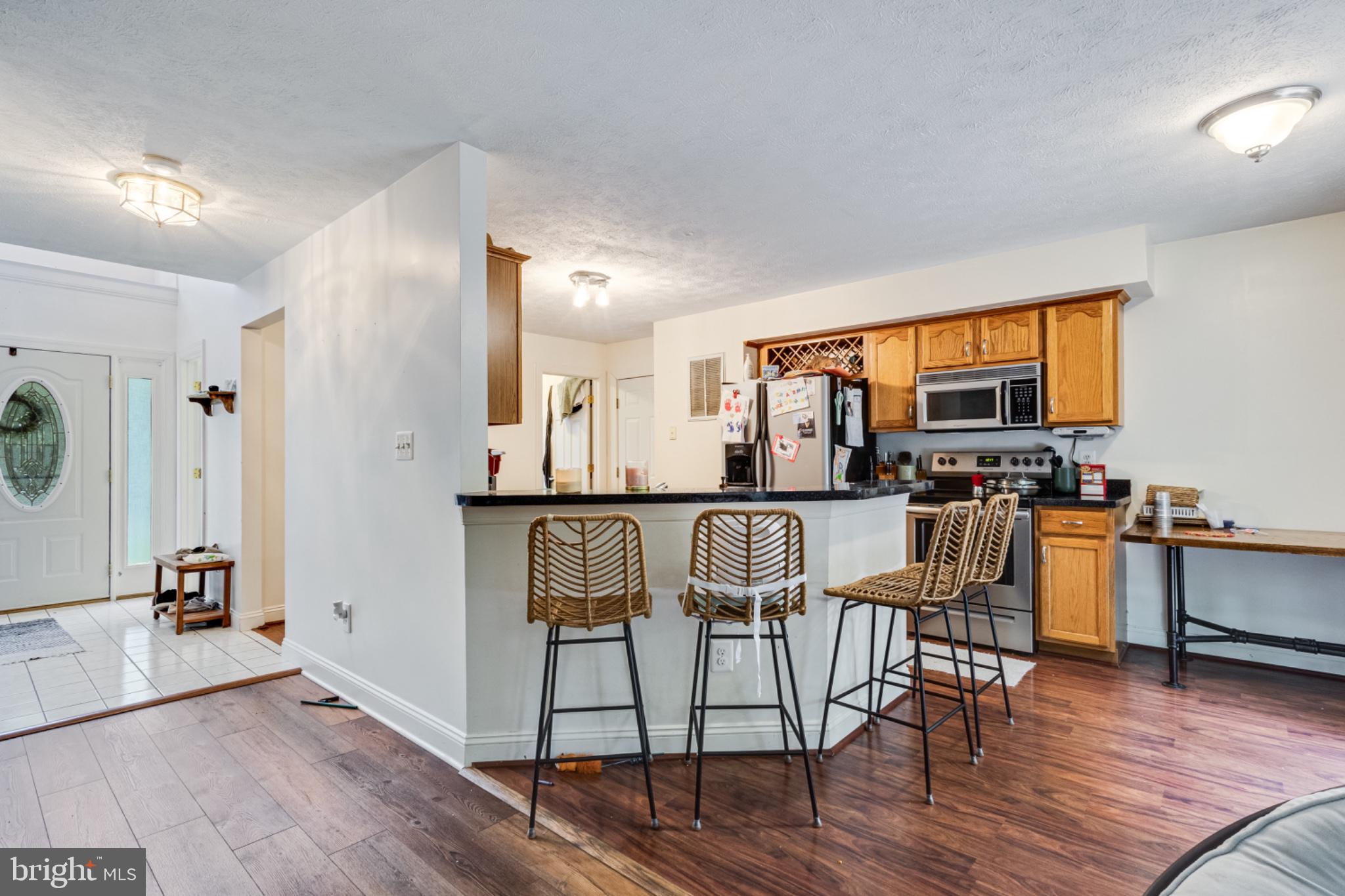 980 SILVERTON COURT