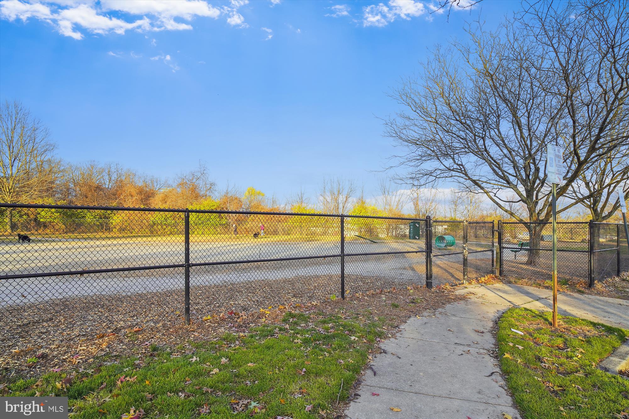 KING FARM BAILEYS COMMON - Residential Lease