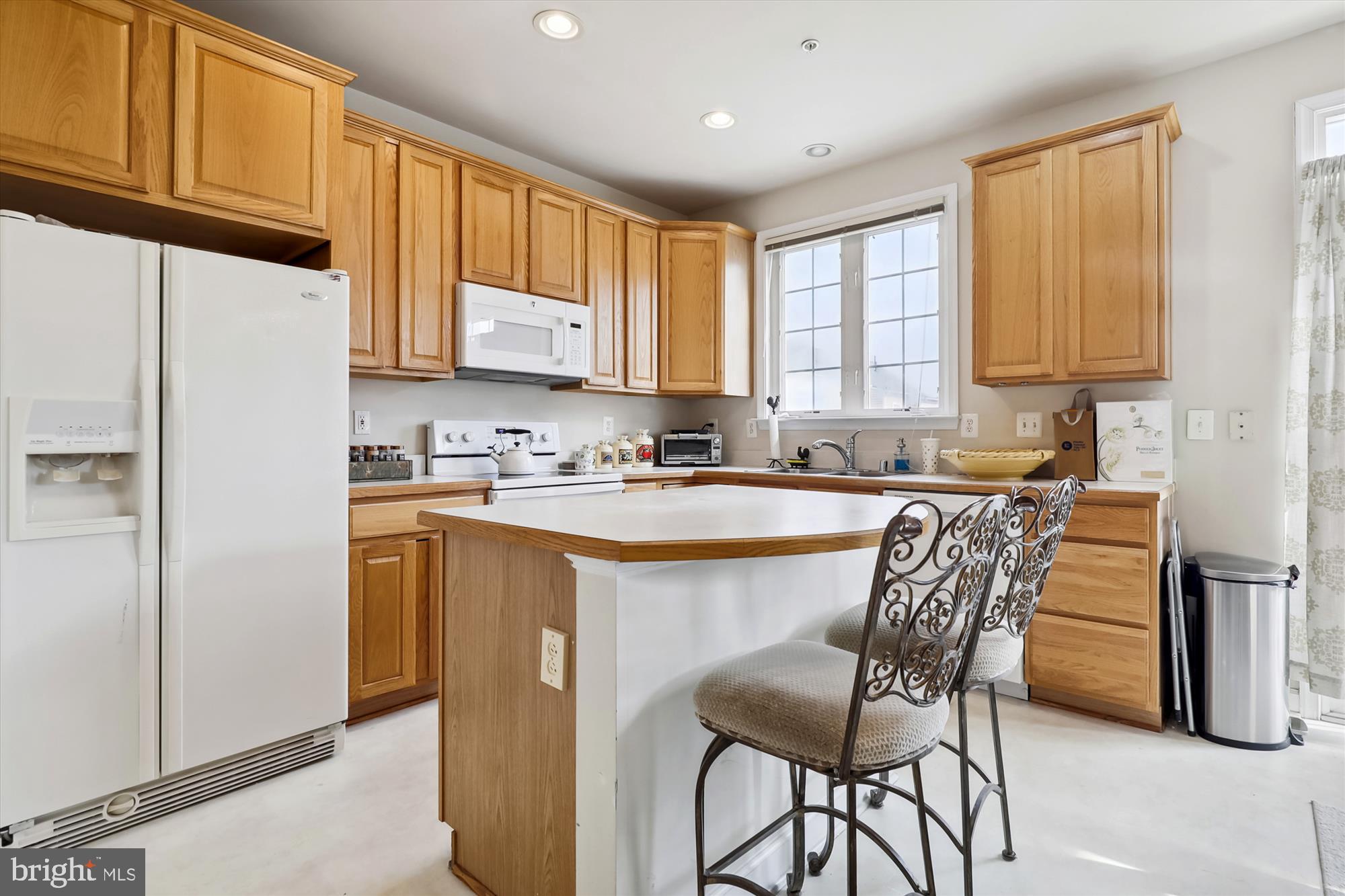 KING FARM BAILEYS COMMON - Residential Lease