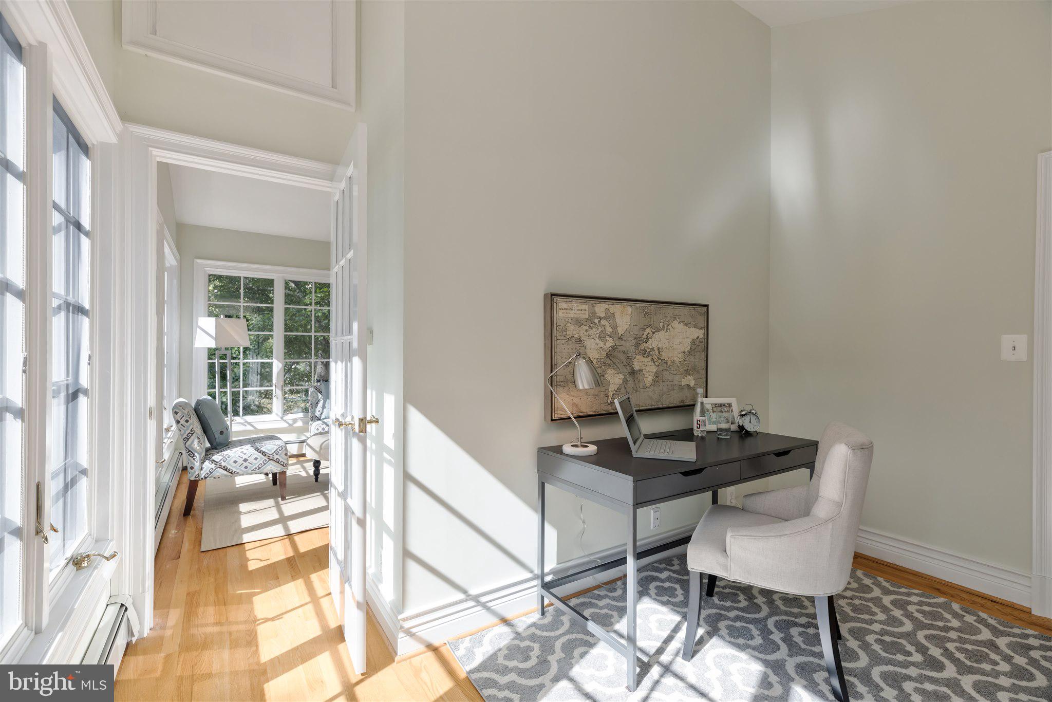 COUNTRY ACRES - Residential