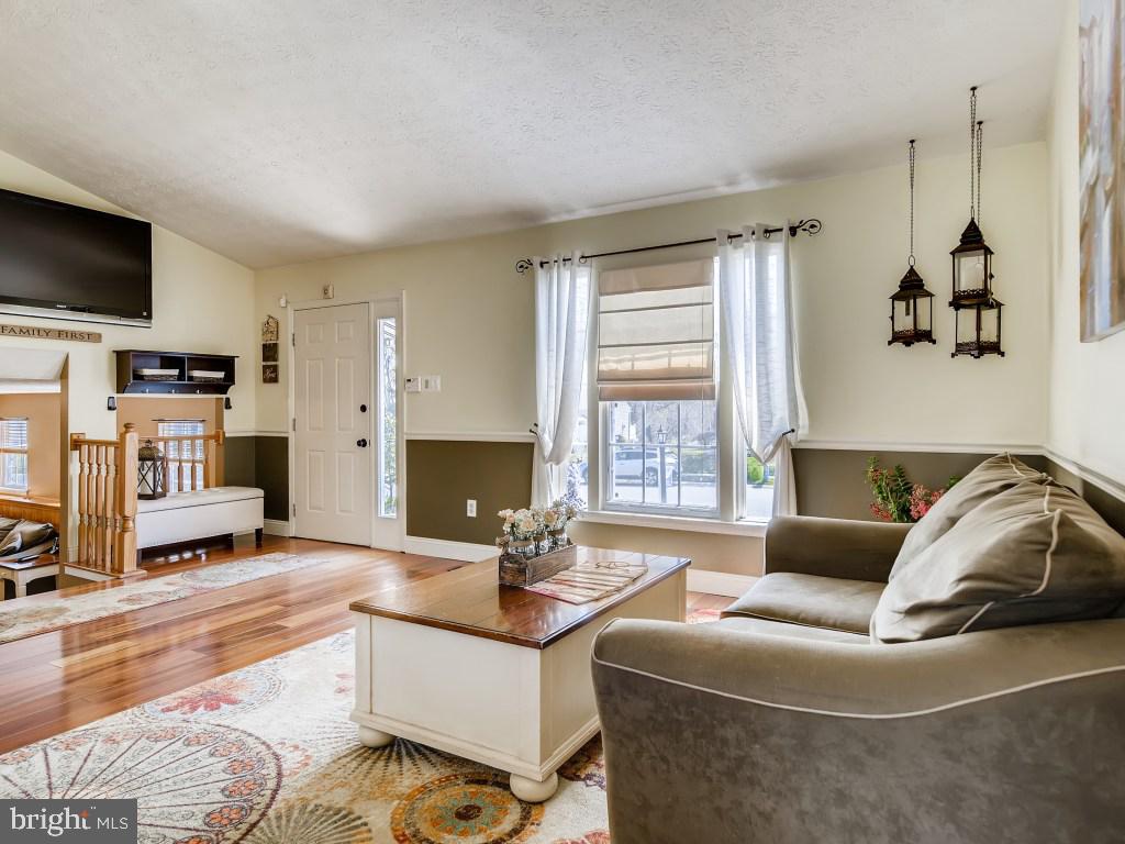 BRENTWOOD PARK - Residential