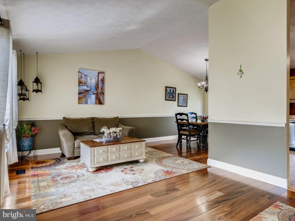 BRENTWOOD PARK - Residential