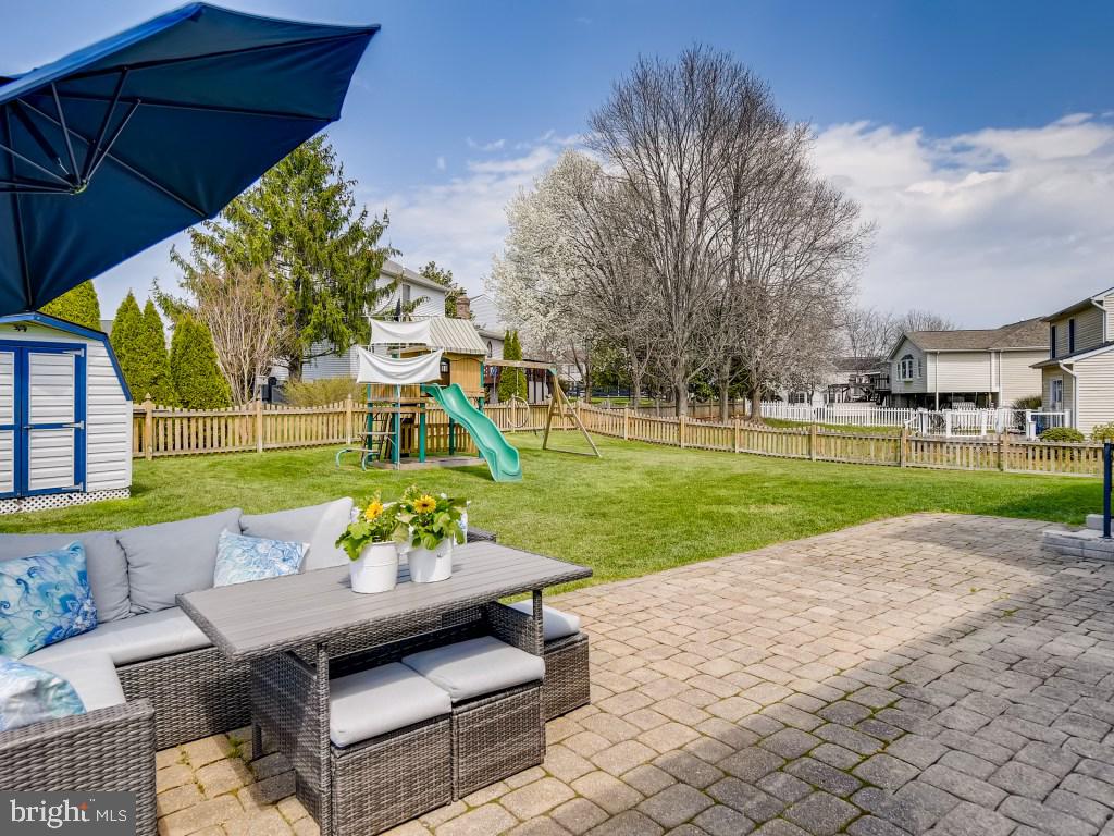 BRENTWOOD PARK - Residential