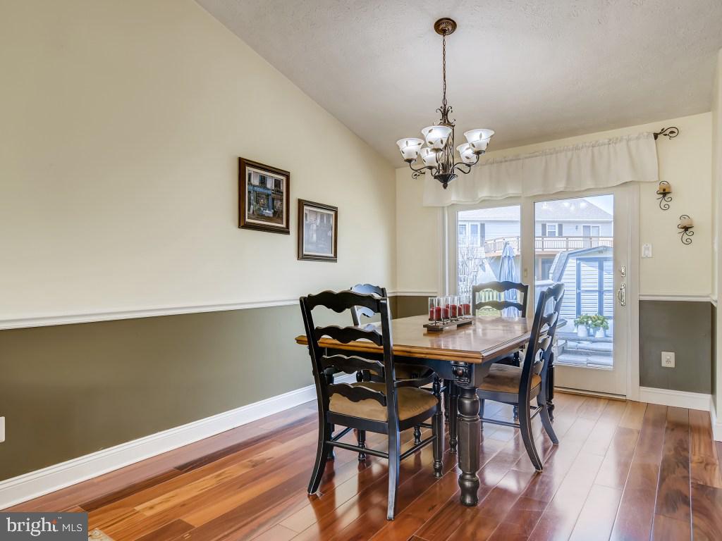 BRENTWOOD PARK - Residential