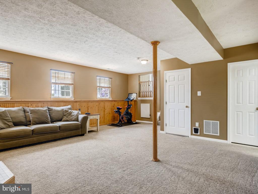 BRENTWOOD PARK - Residential