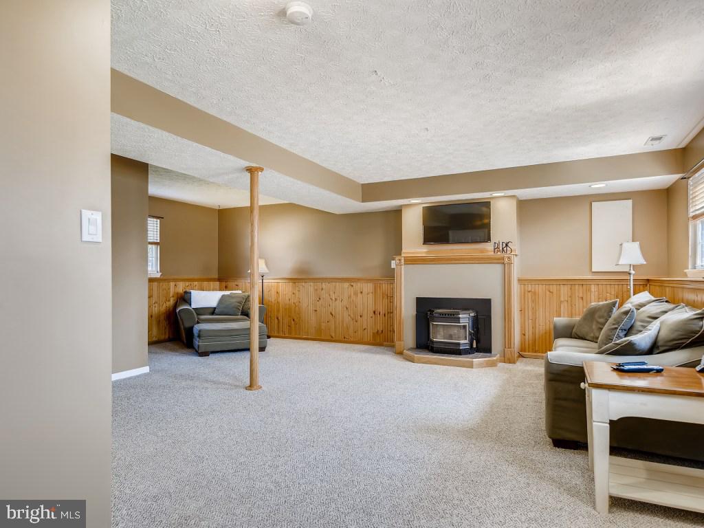 BRENTWOOD PARK - Residential