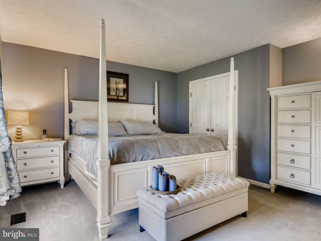 BRENTWOOD PARK - Residential