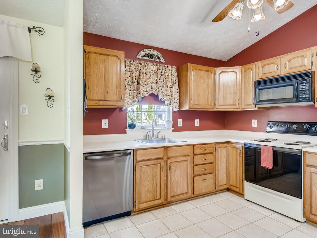 BRENTWOOD PARK - Residential