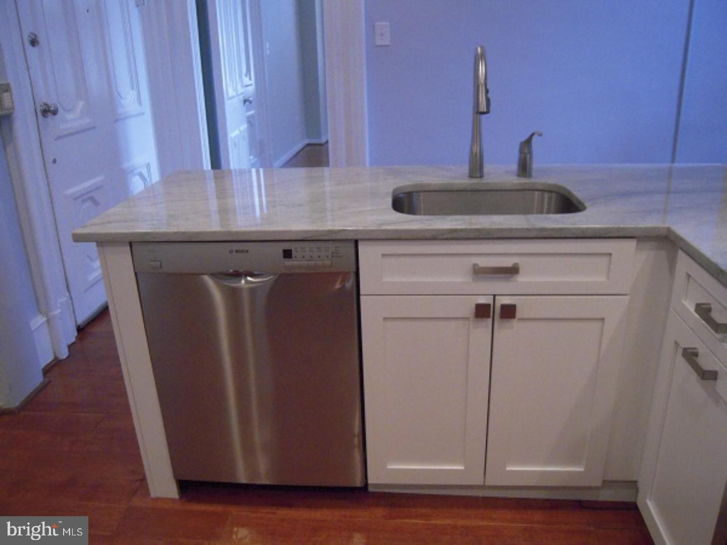 WASHINGTON SQ WEST - Residential Lease