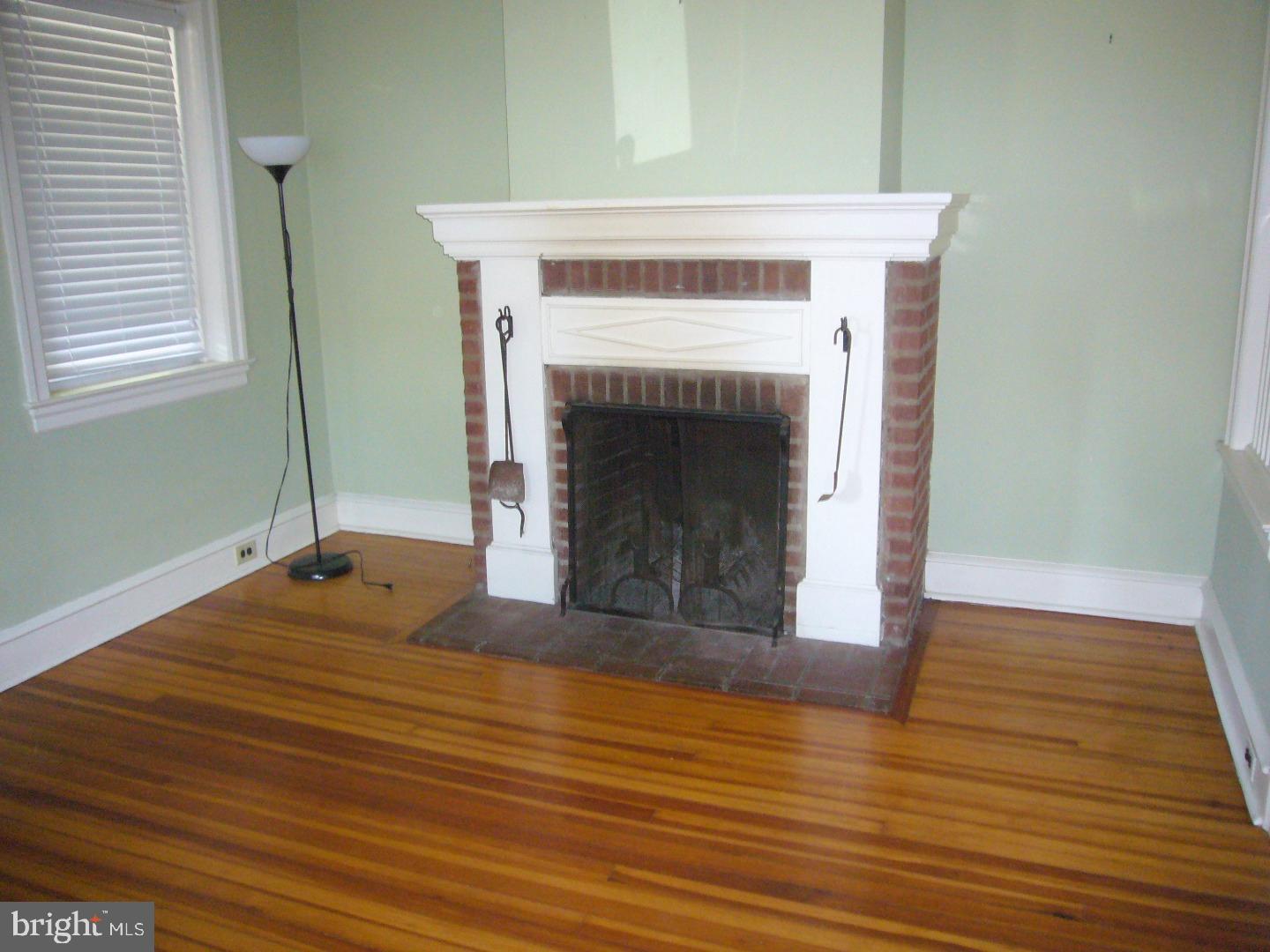 CHESTNUT HILL - Residential Lease