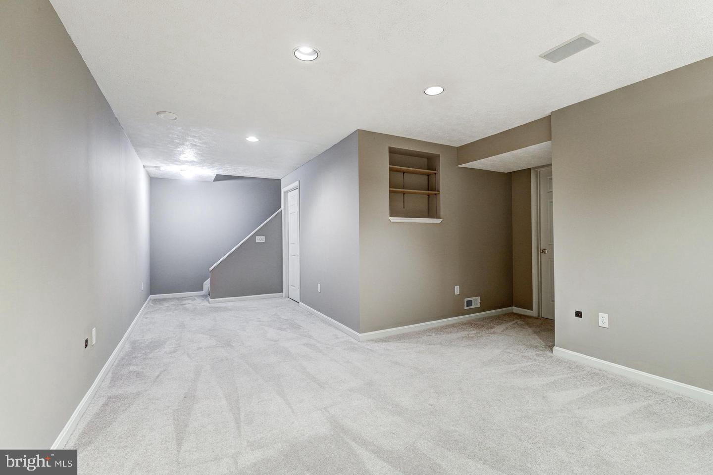 WOODBROOK - Residential Lease