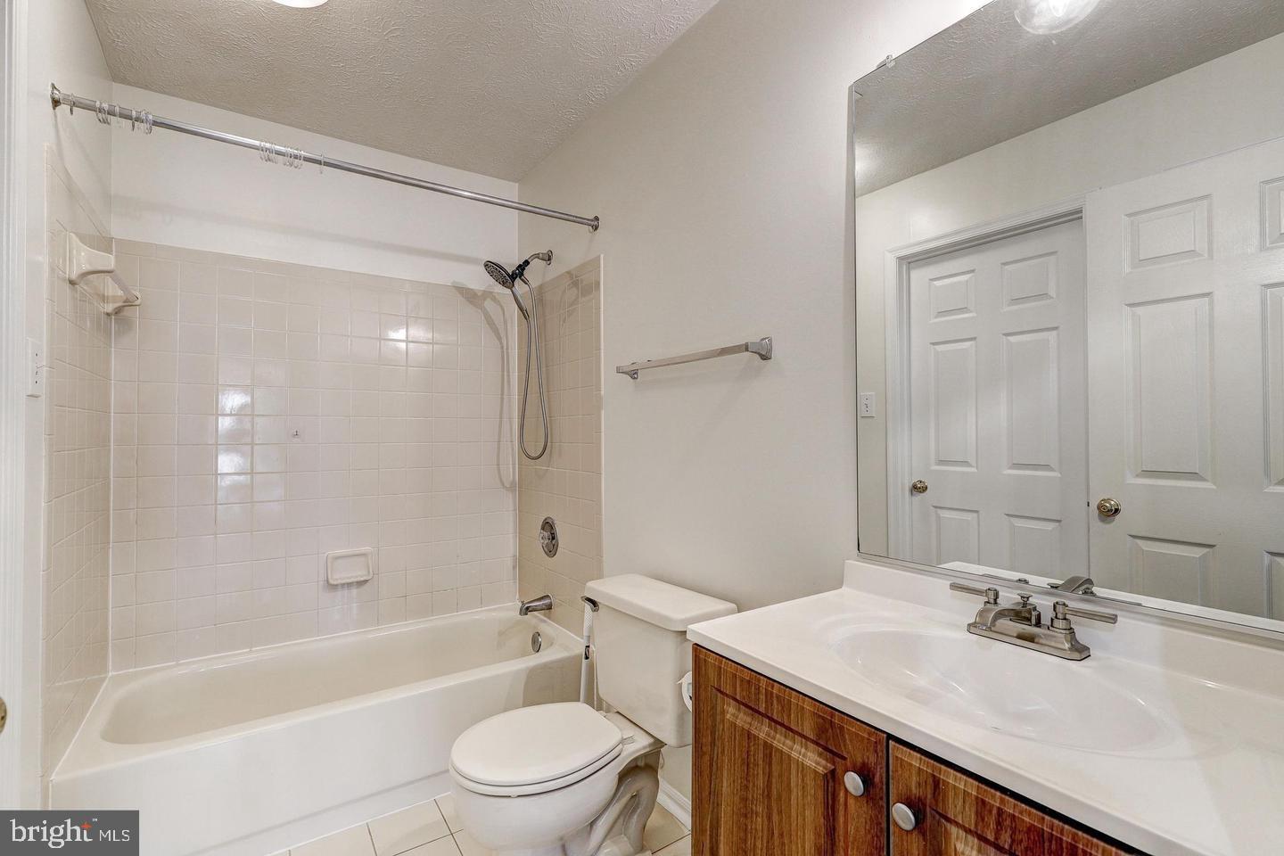 WOODBROOK - Residential Lease