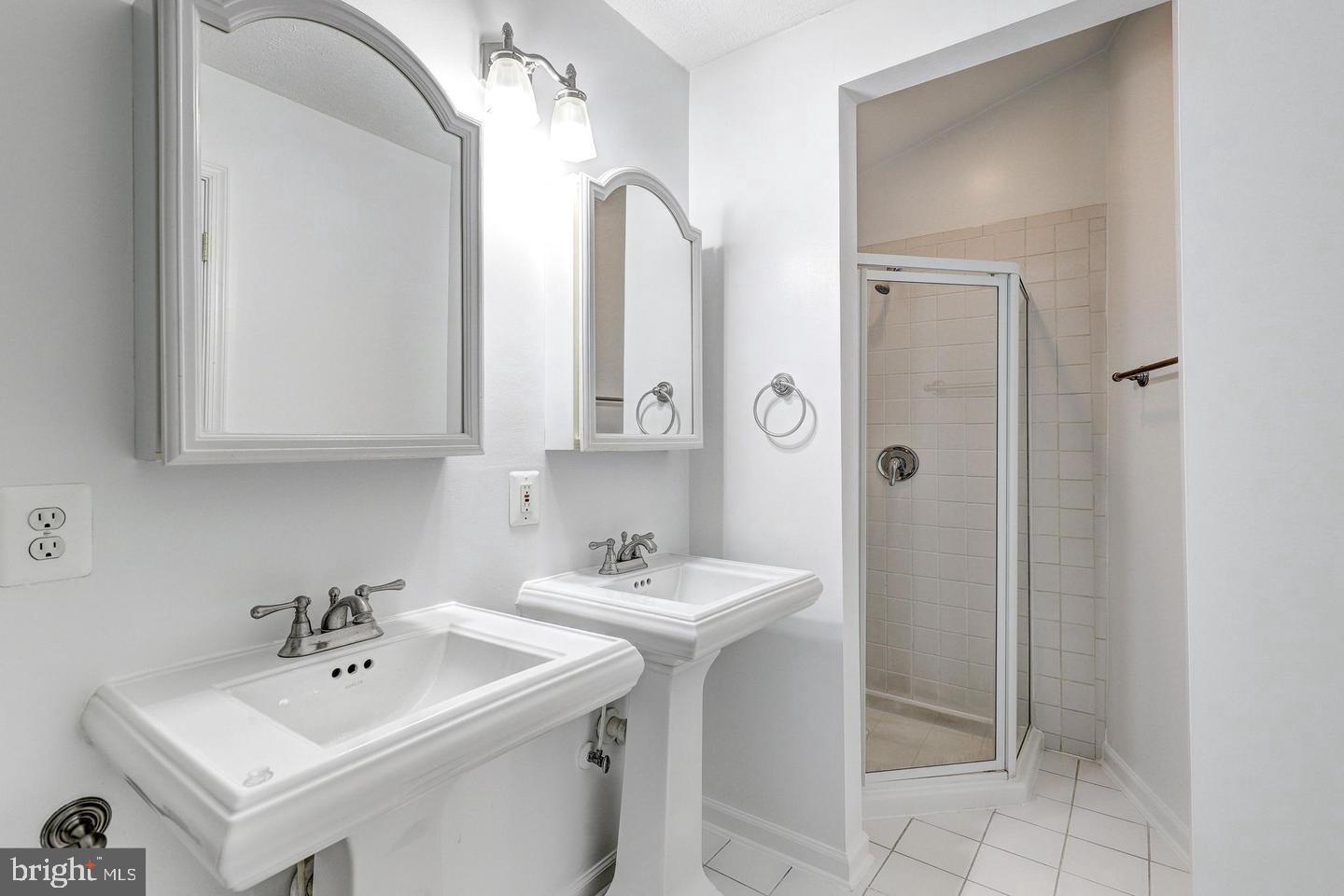 WOODBROOK - Residential Lease