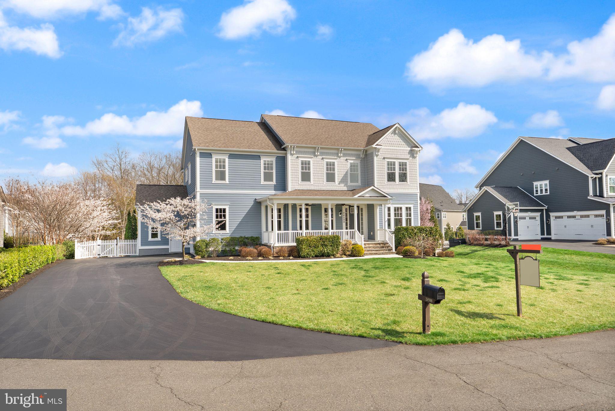 GROVE AT WILLOWSFORD - Residential