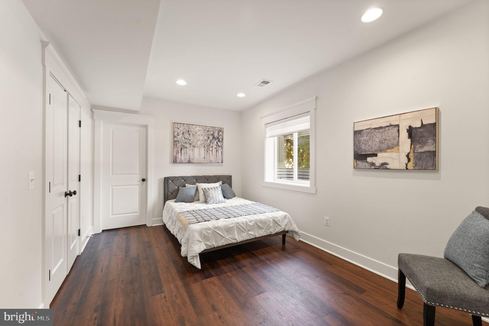 GROVE AT WILLOWSFORD - Residential