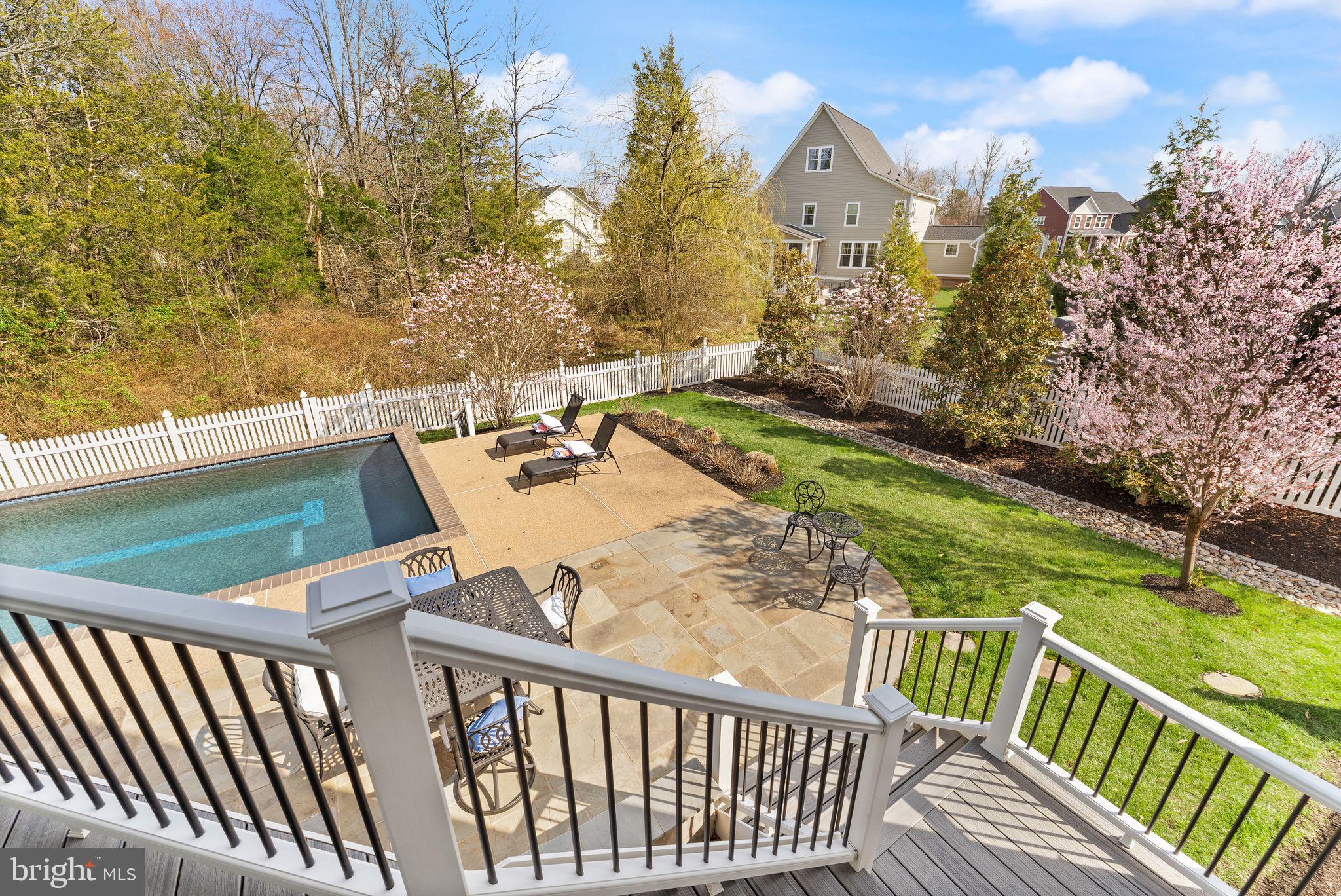 GROVE AT WILLOWSFORD - Residential