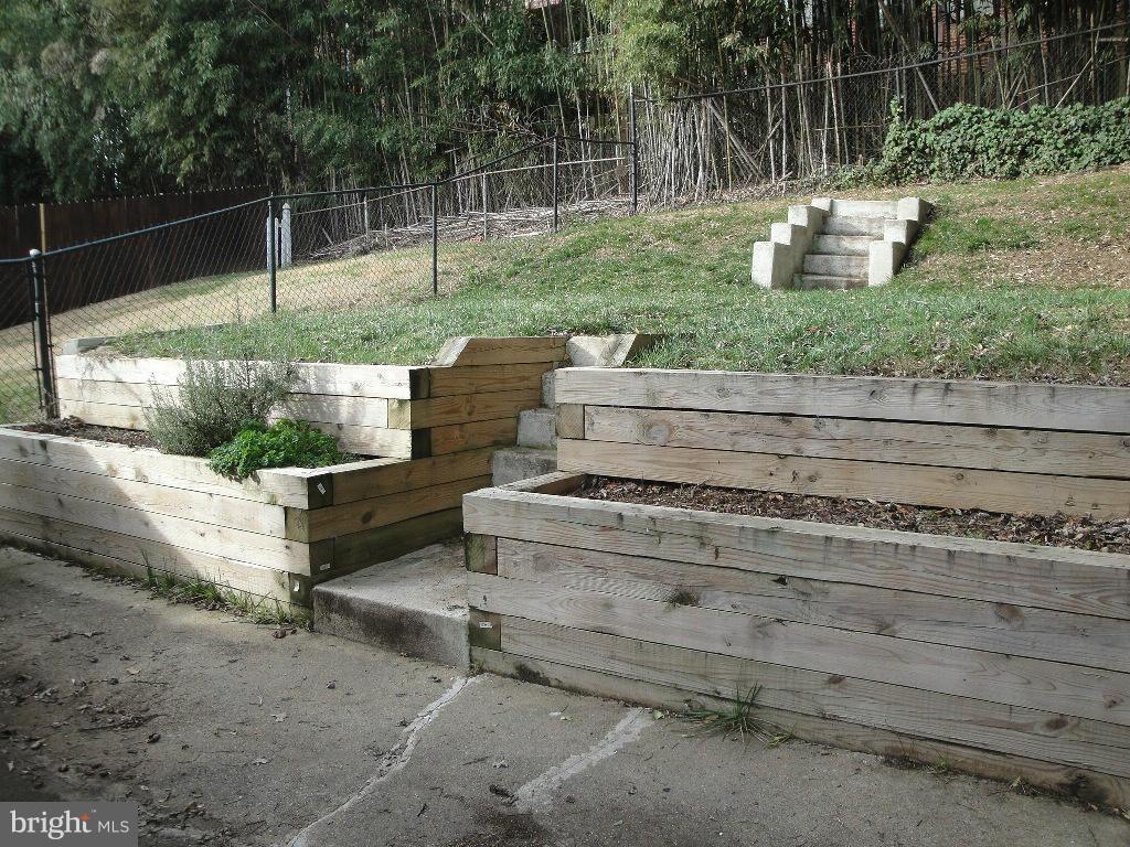 TAYLOR RUN - Residential