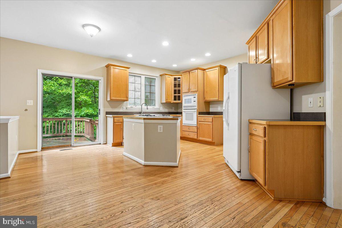 4114 CARDINAL CREST DRIVE