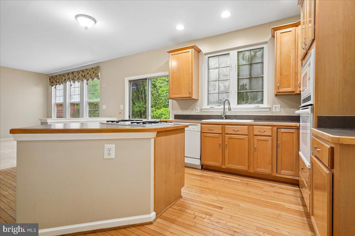 4114 CARDINAL CREST DRIVE