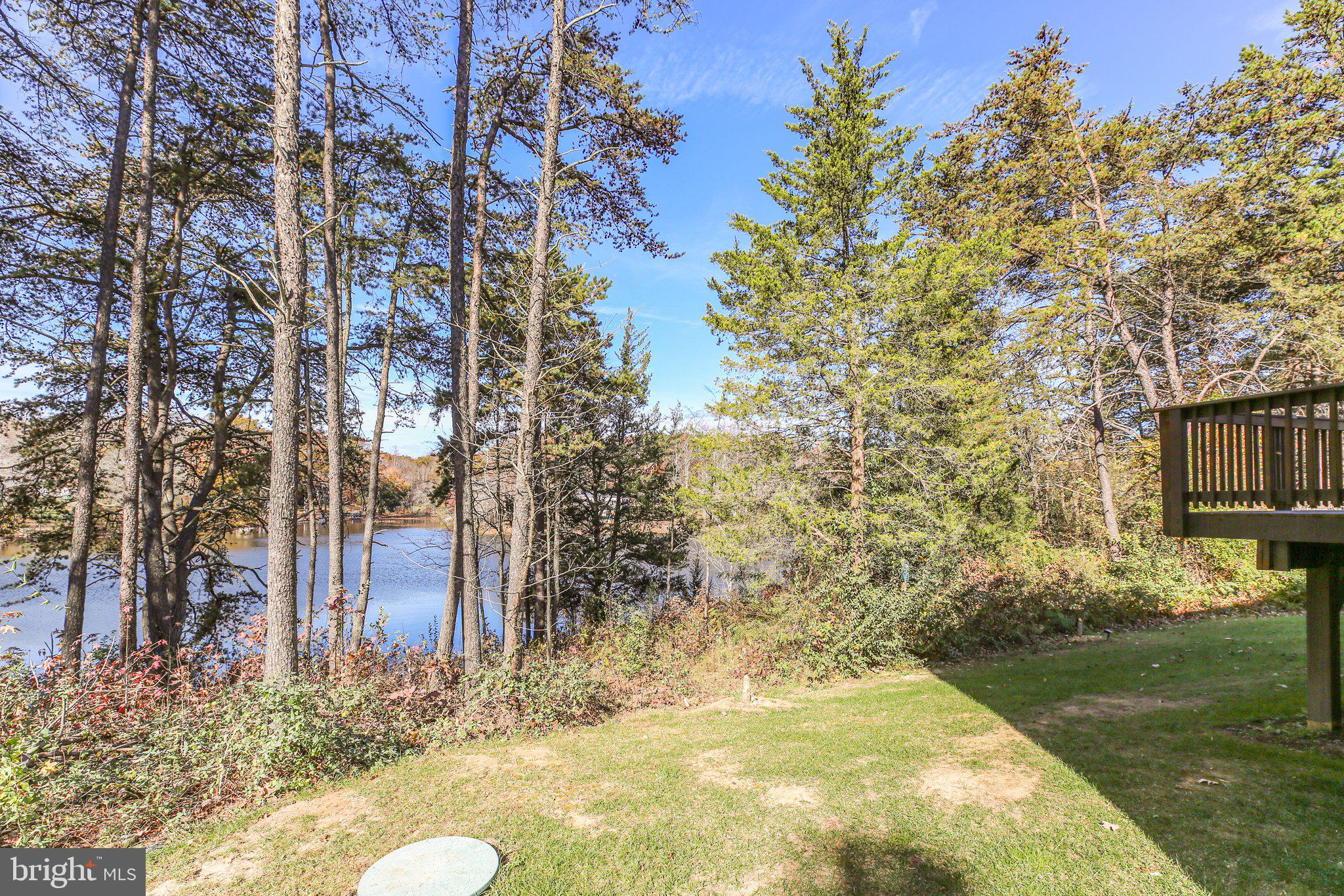 HIDDEN LAKE - Residential