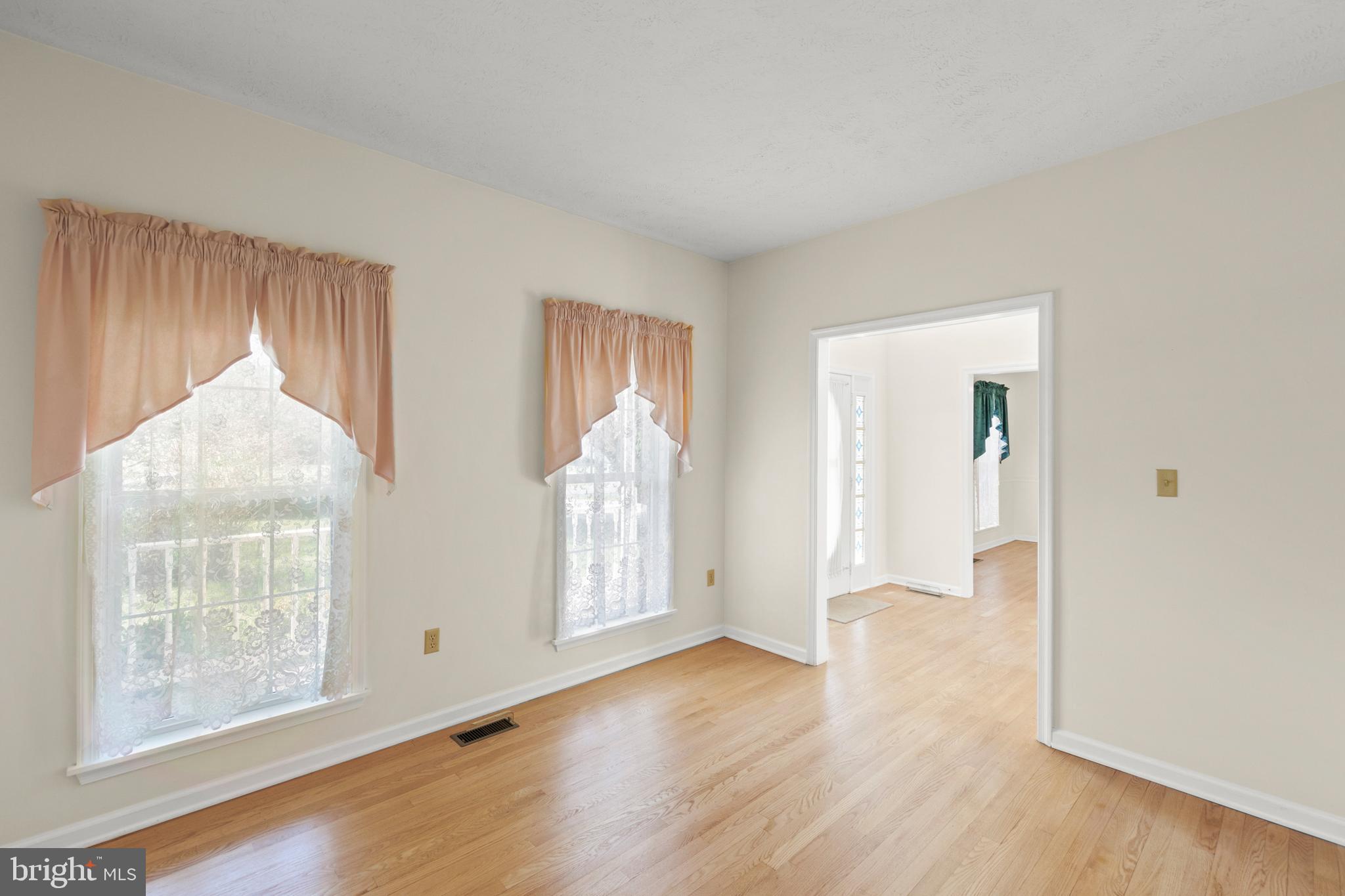 PIONEER HEIGHTS - Residential