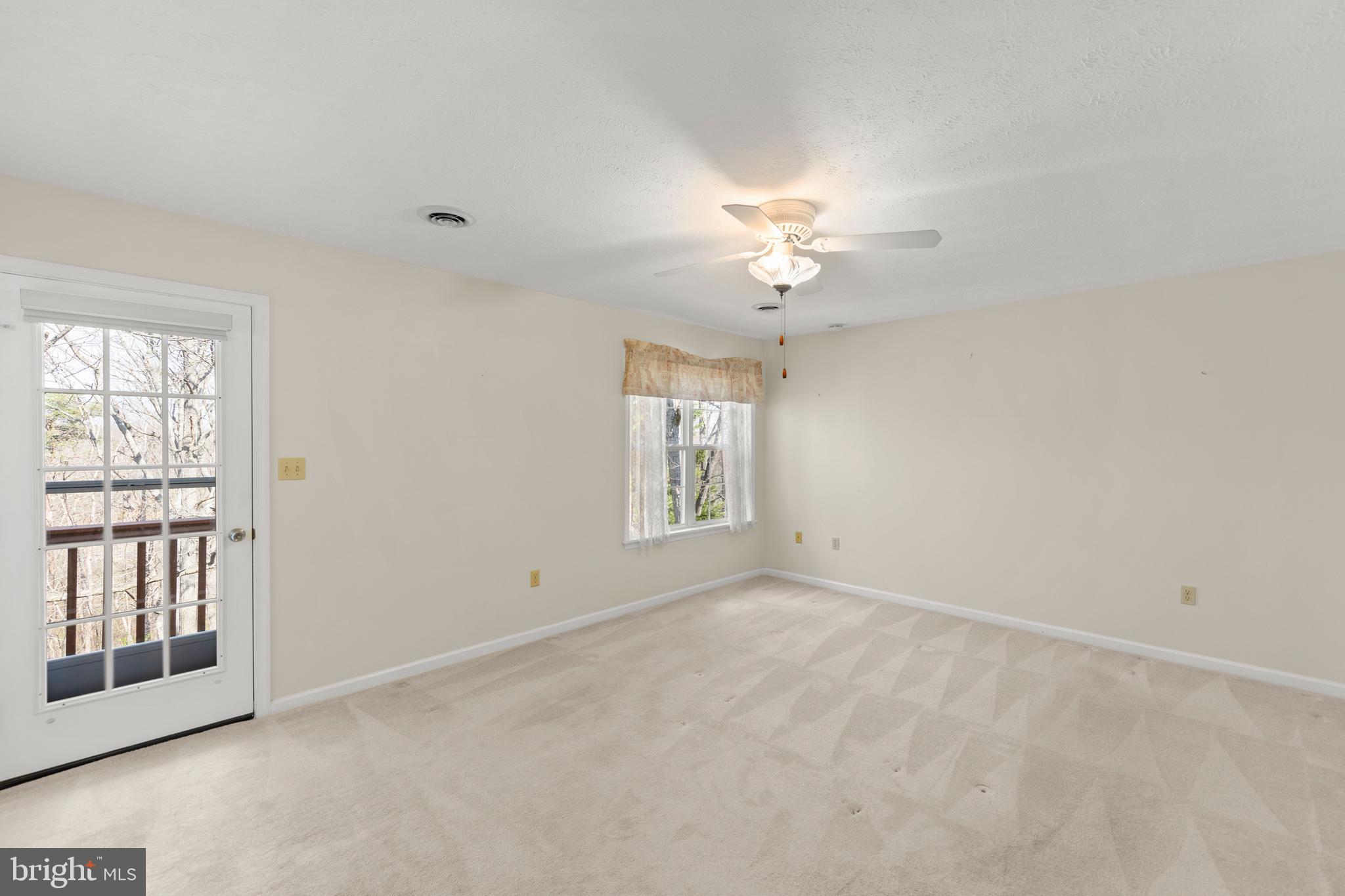 PIONEER HEIGHTS - Residential