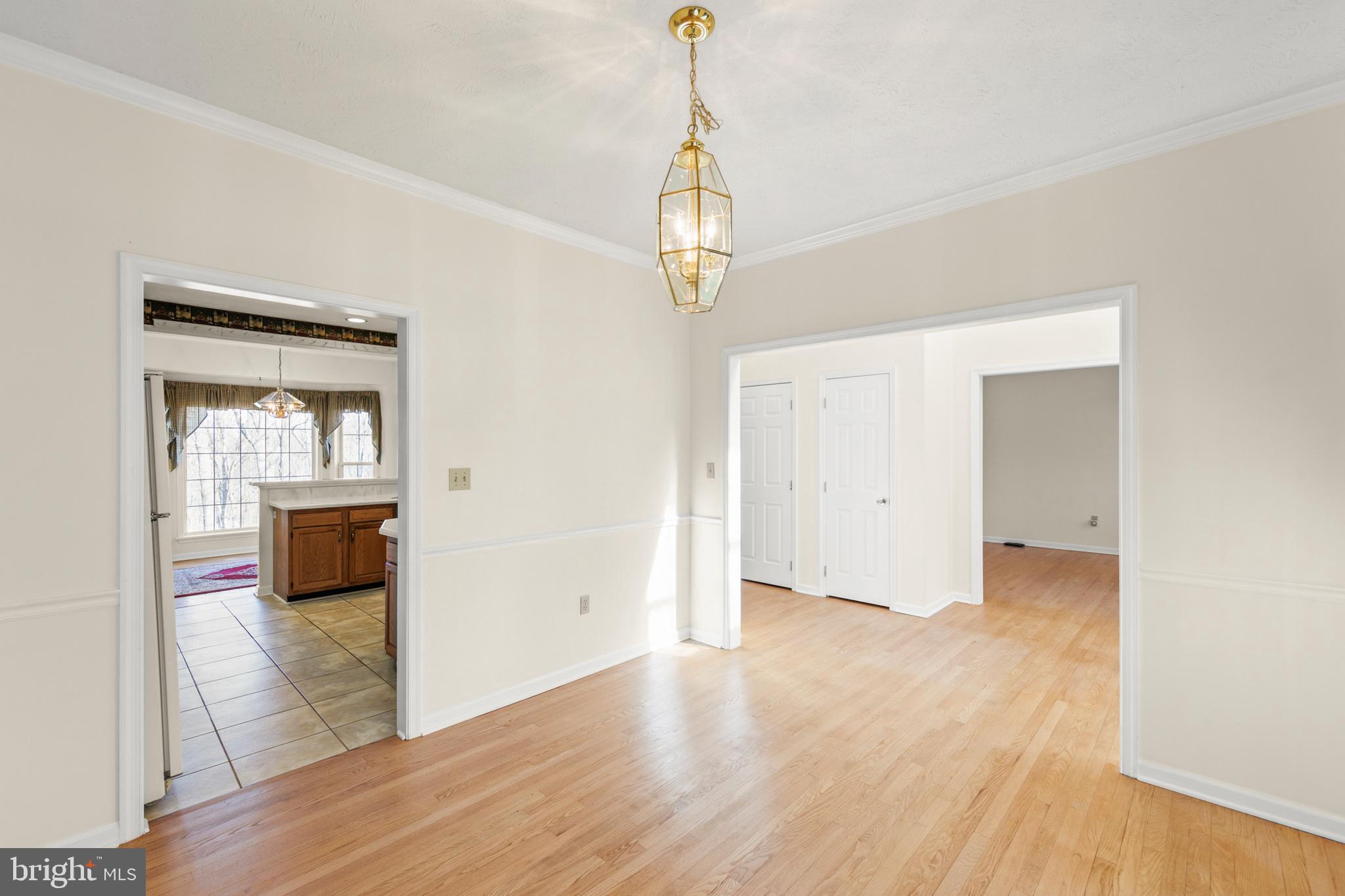 PIONEER HEIGHTS - Residential